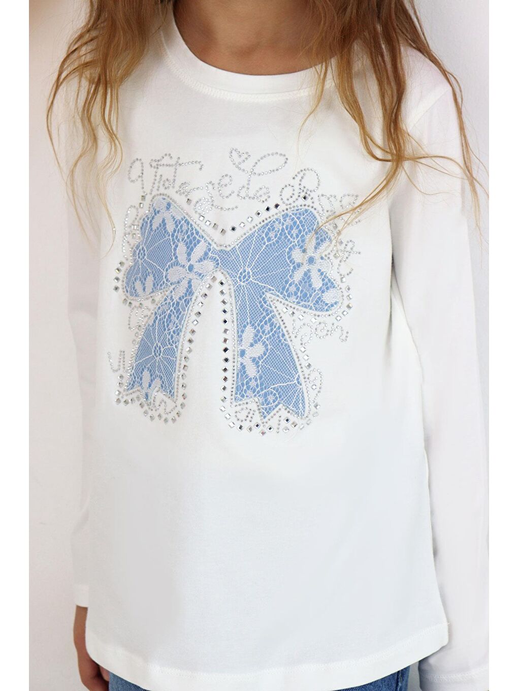 Kız Çocuk Uzun Kollu Tişört Fiyonk Baskılı Taş Aksesuar Detaylı Beyaz (8-12 Yaş)-1
