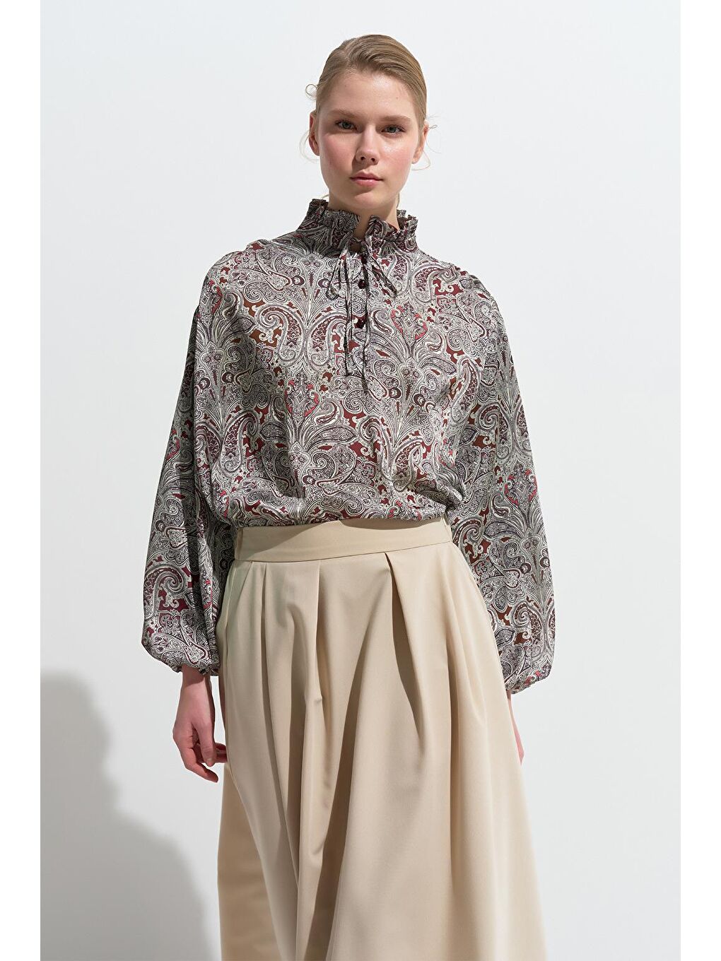 Bej Poli Pilikaşe Etek Taş-4