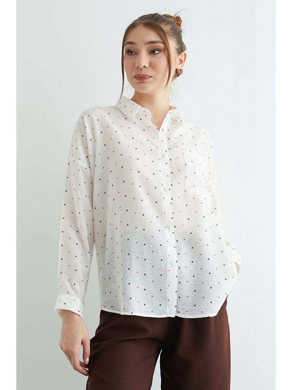 Ekru Kalp Baskılı Cepli Salaş Gömlek-4