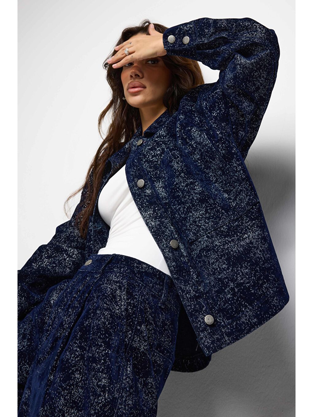 Kadın Koyu Mavi Renk 7w5-56 Oversize Özel Kumaş Tasarım Denim Ceket-1