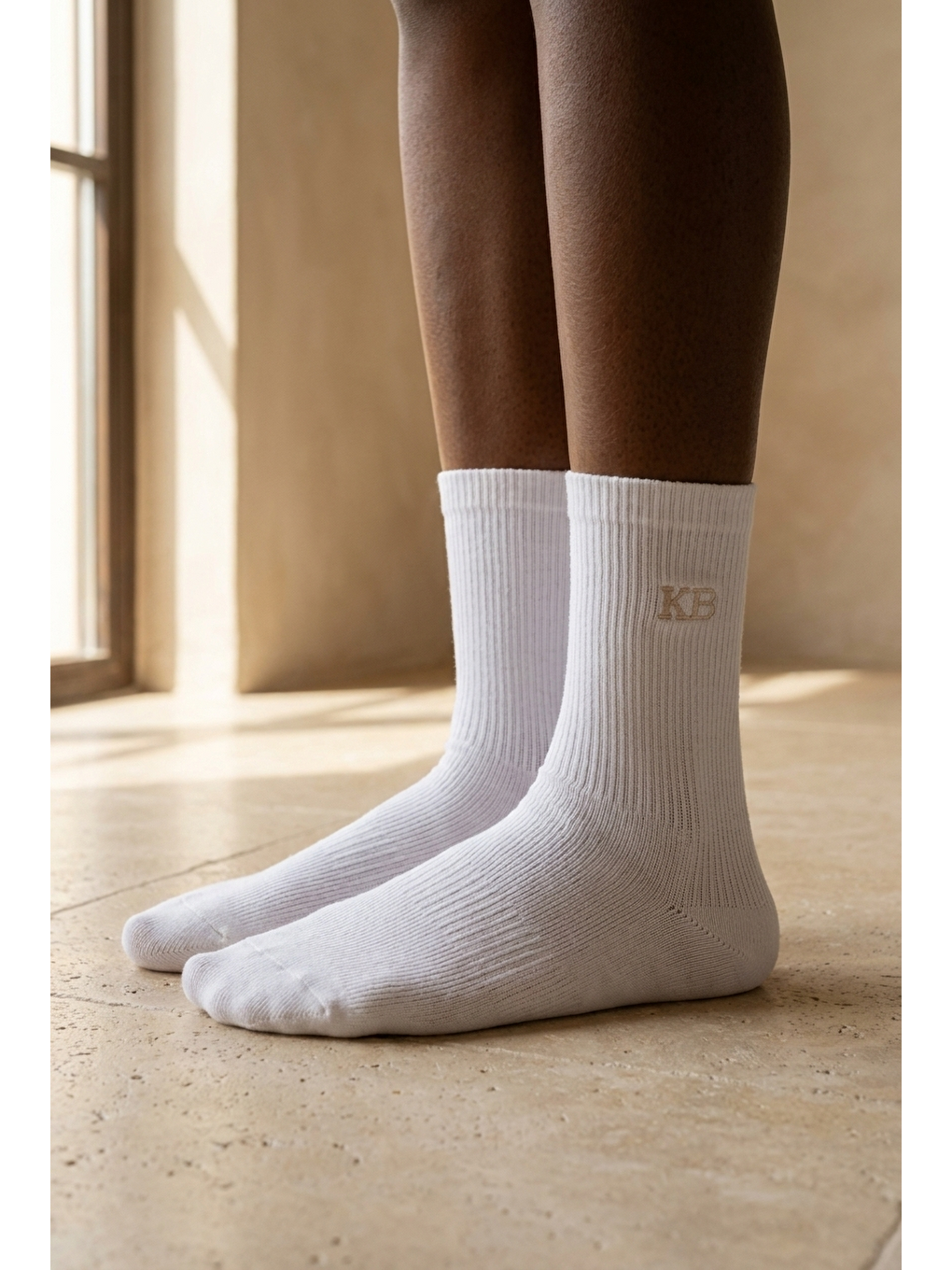 Unisex K&b Nakışlı Soket Çorap Beyaz-1