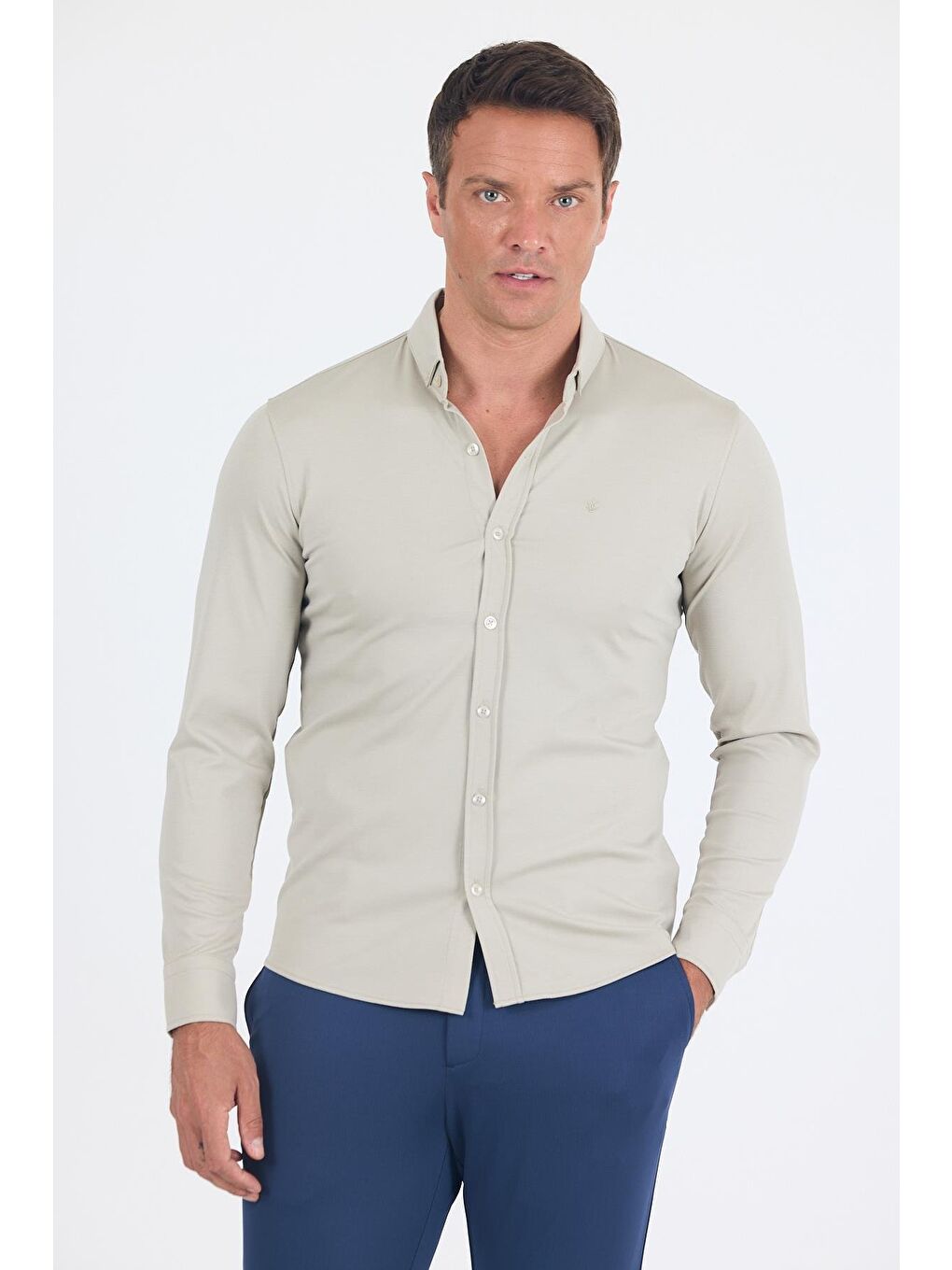 Gri İtalyan Düğmeli Yaka Uzunkol Cepsiz Slim Fit Gömlek 1004250254