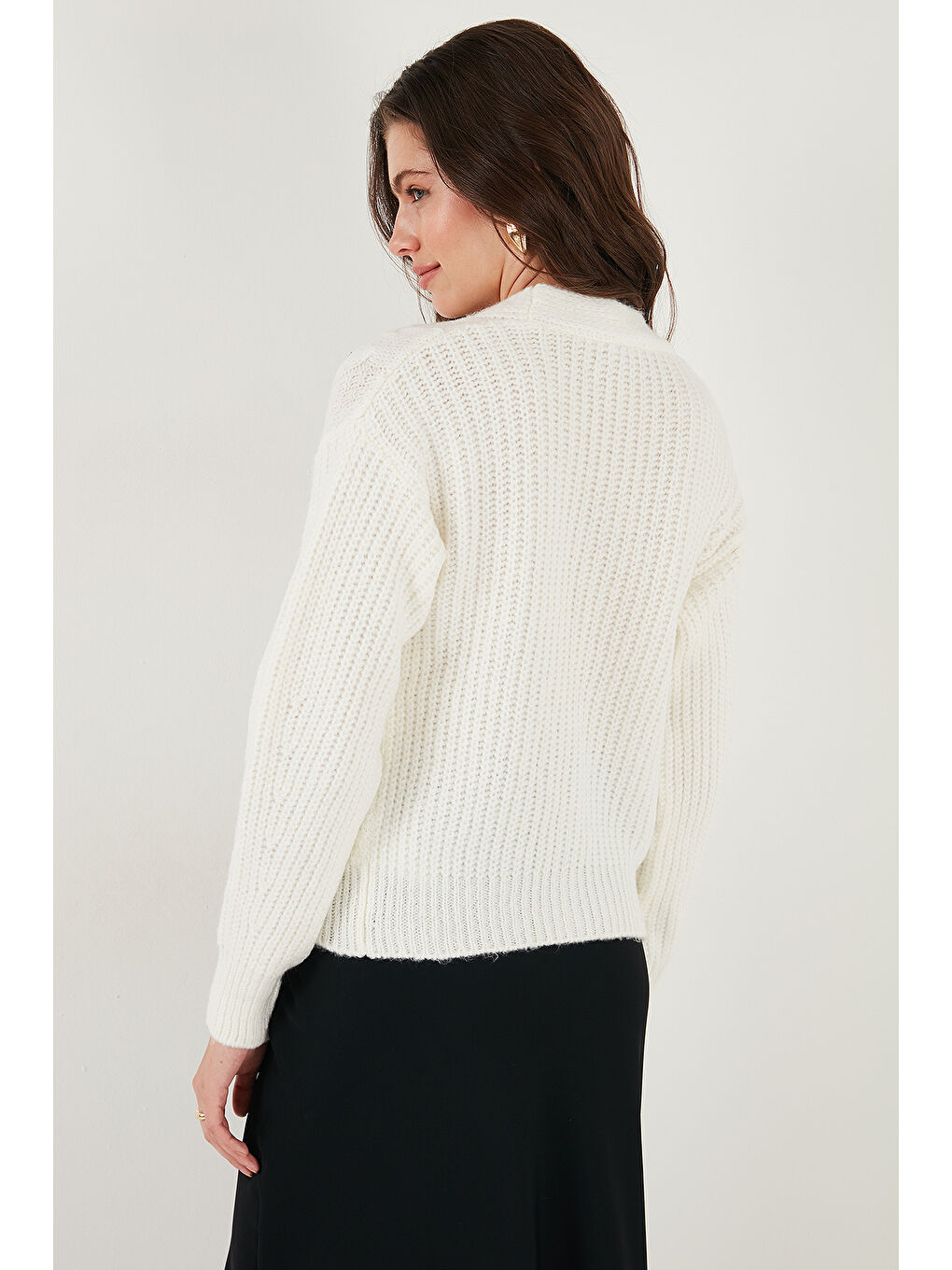 Ekru Premium Regular Fit V Yaka Fiyonk Bağlama Detaylı Örgü Desenli Triko Hırka 680KZ1947-6