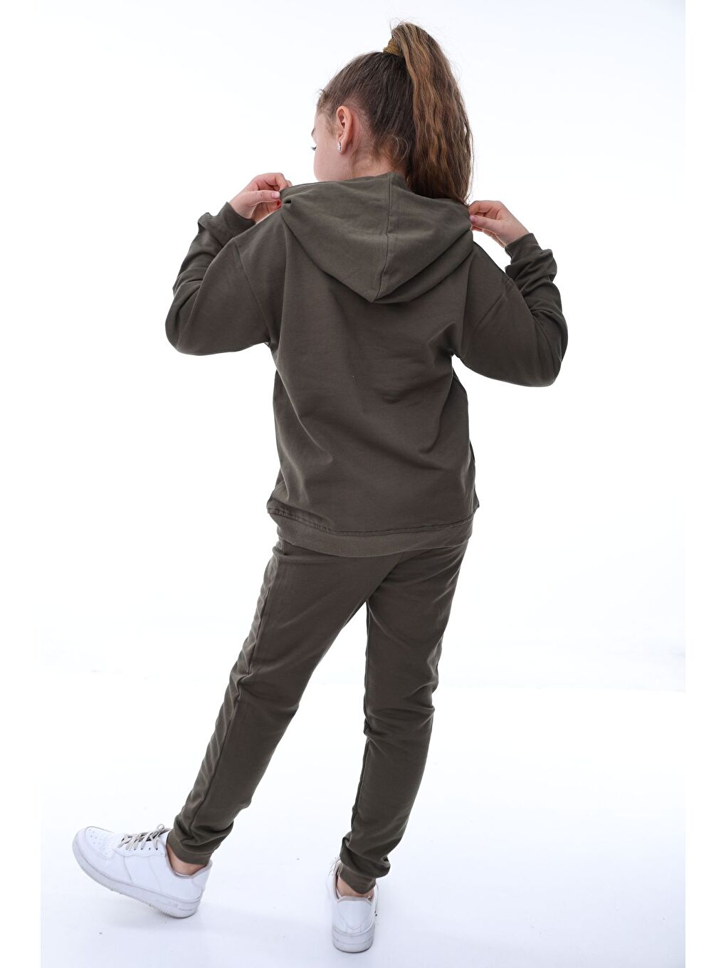 Basic Kapüşonlu 2 İplik Şardonlu Kanguru Cepli Çocuk Eşofman Takımı 3-10 Yaş Haki-1