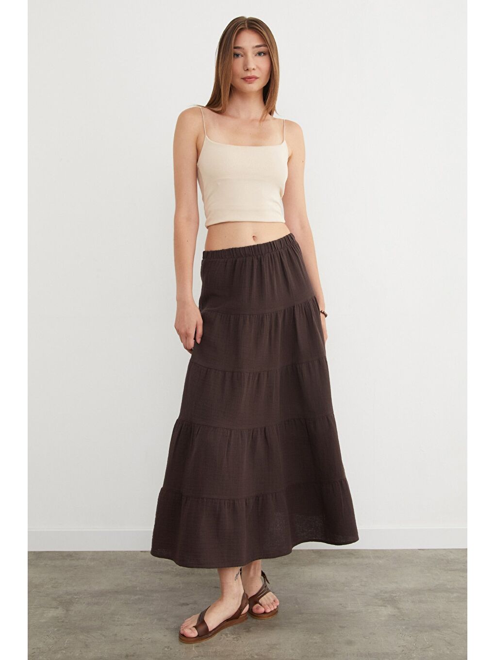 Kahverengi Beli Lastikli Keten Görünümlü Etek-3