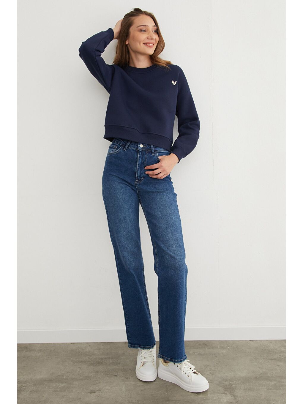 Lacivert 3 İplik Metal Kelebek Aksesuarlı Sweatshirt-2