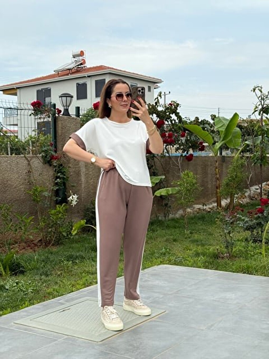 Kahverengi Kadın Modal Dokulu Kumaş Yanı Şeritli Takım-1