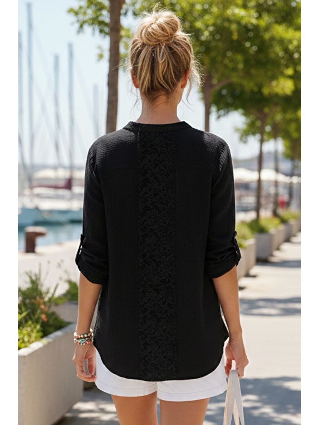 Siyah Hakim Yaka Düğmeli 3/4 Kol Çift Cepli Arkası Fistolu Casual Müslin Salaş Dokuma Gömlek 74 65-1