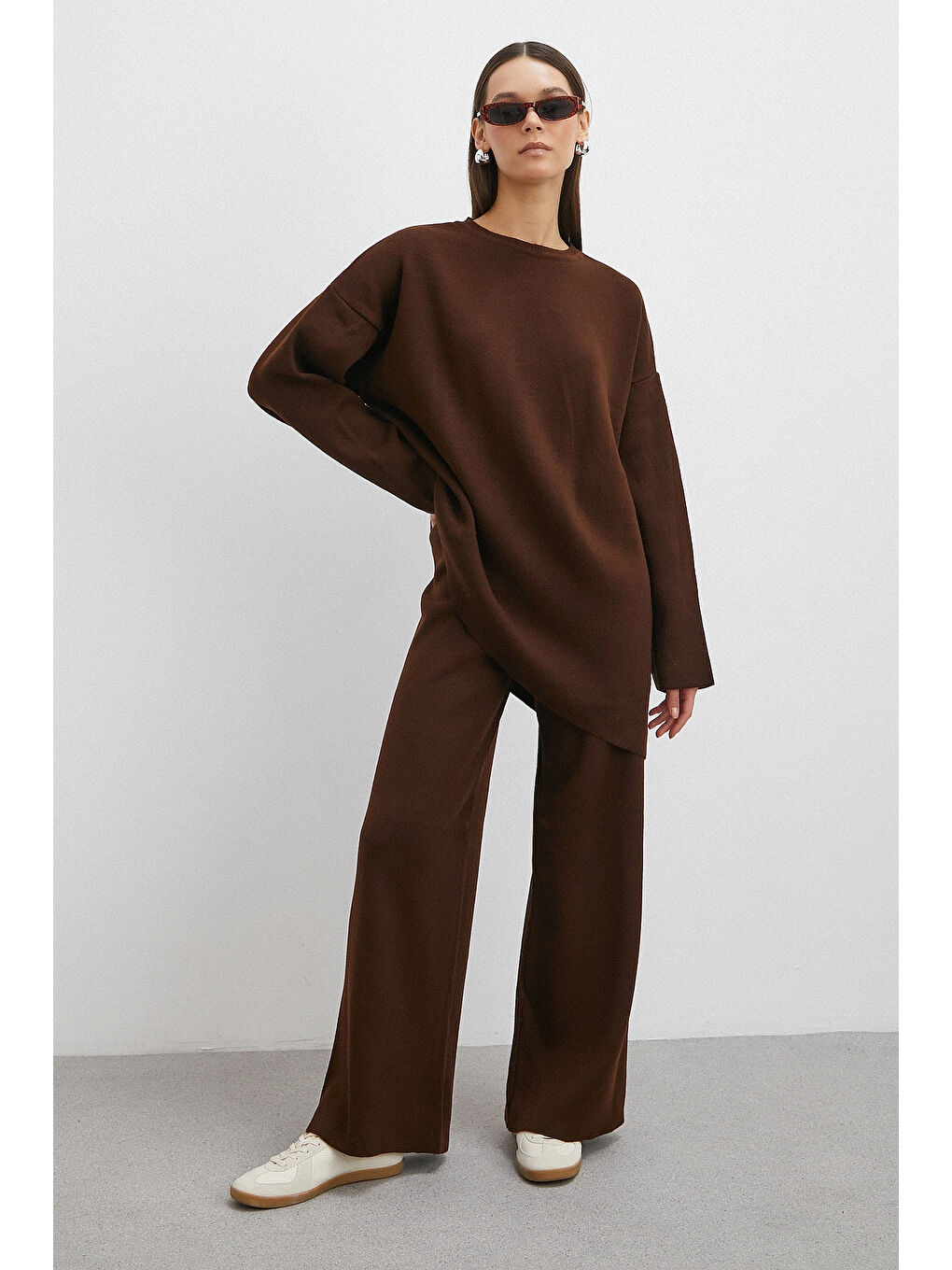 Karışık Eteği Çapraz Pantolonlu Bisiklet Yaka Takım Kahve-2