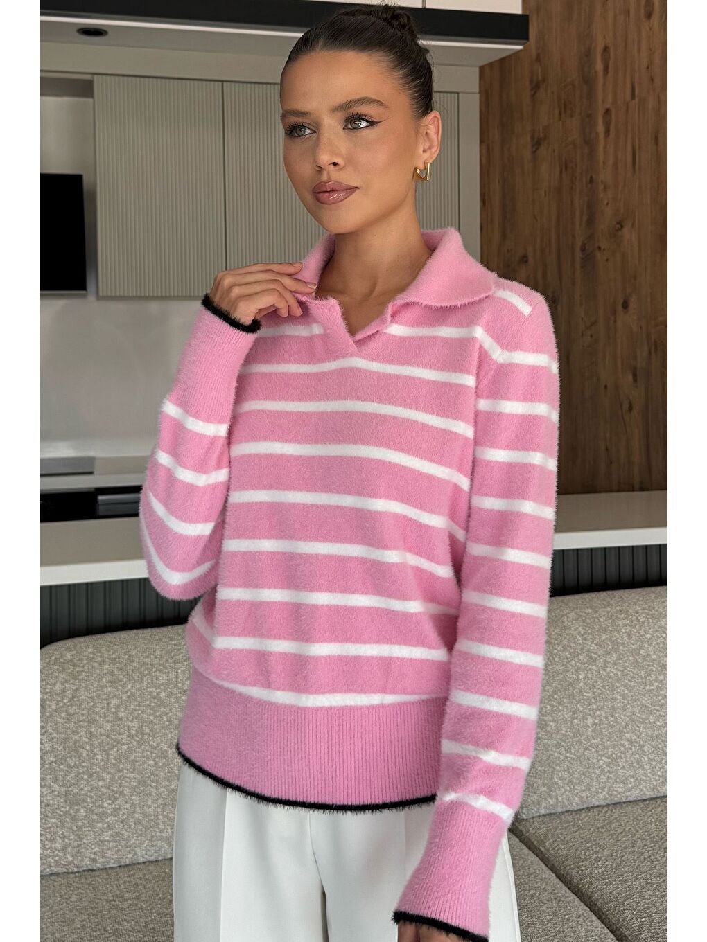 Pembe Kadın Polo Yaka Çizgi Desenli Sakallı Triko Kazak (s-m-l-xl Beden Uyumludur.)