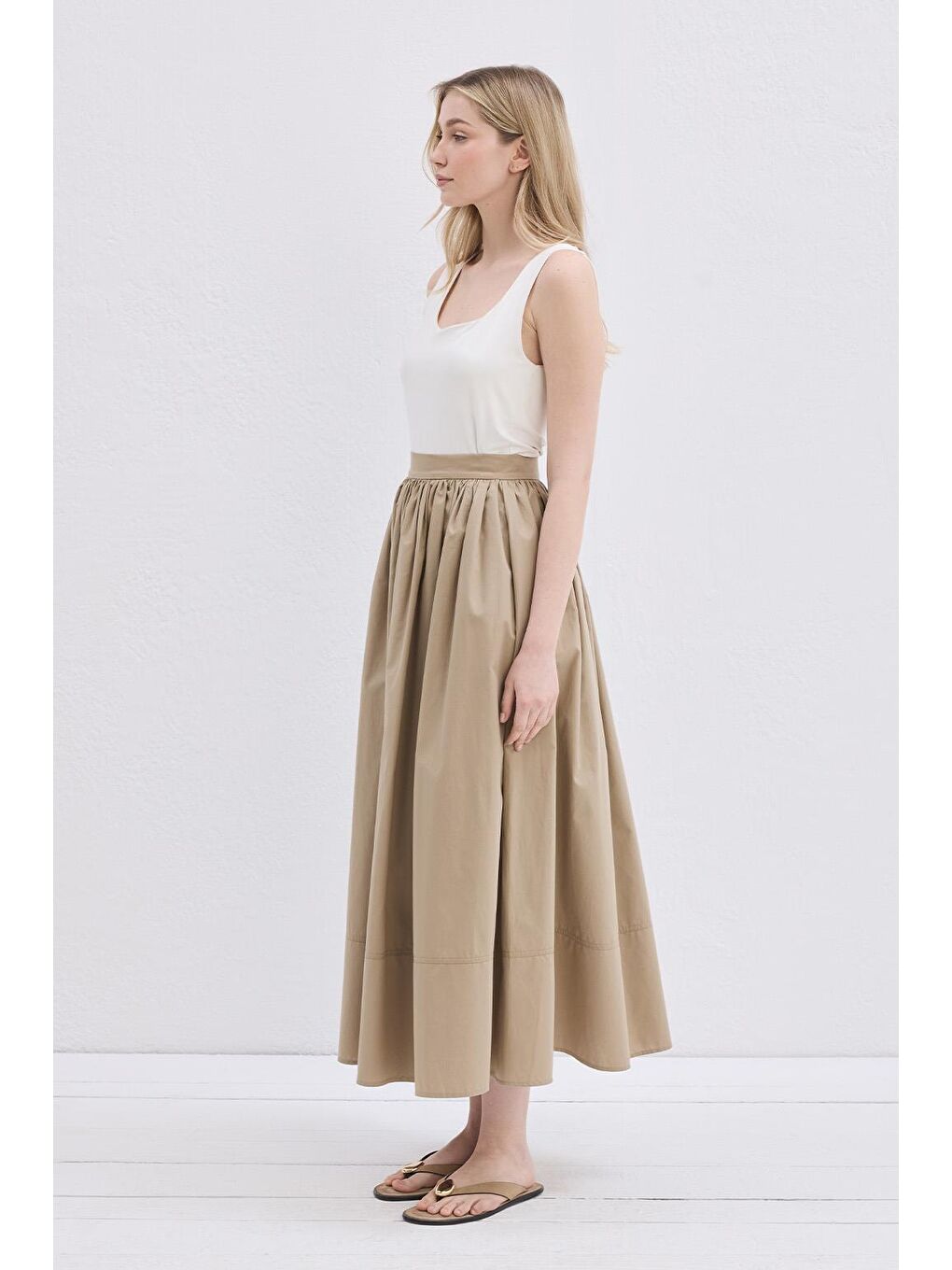 Bej Vera Büzgülü Etek Deve Tüyü-3