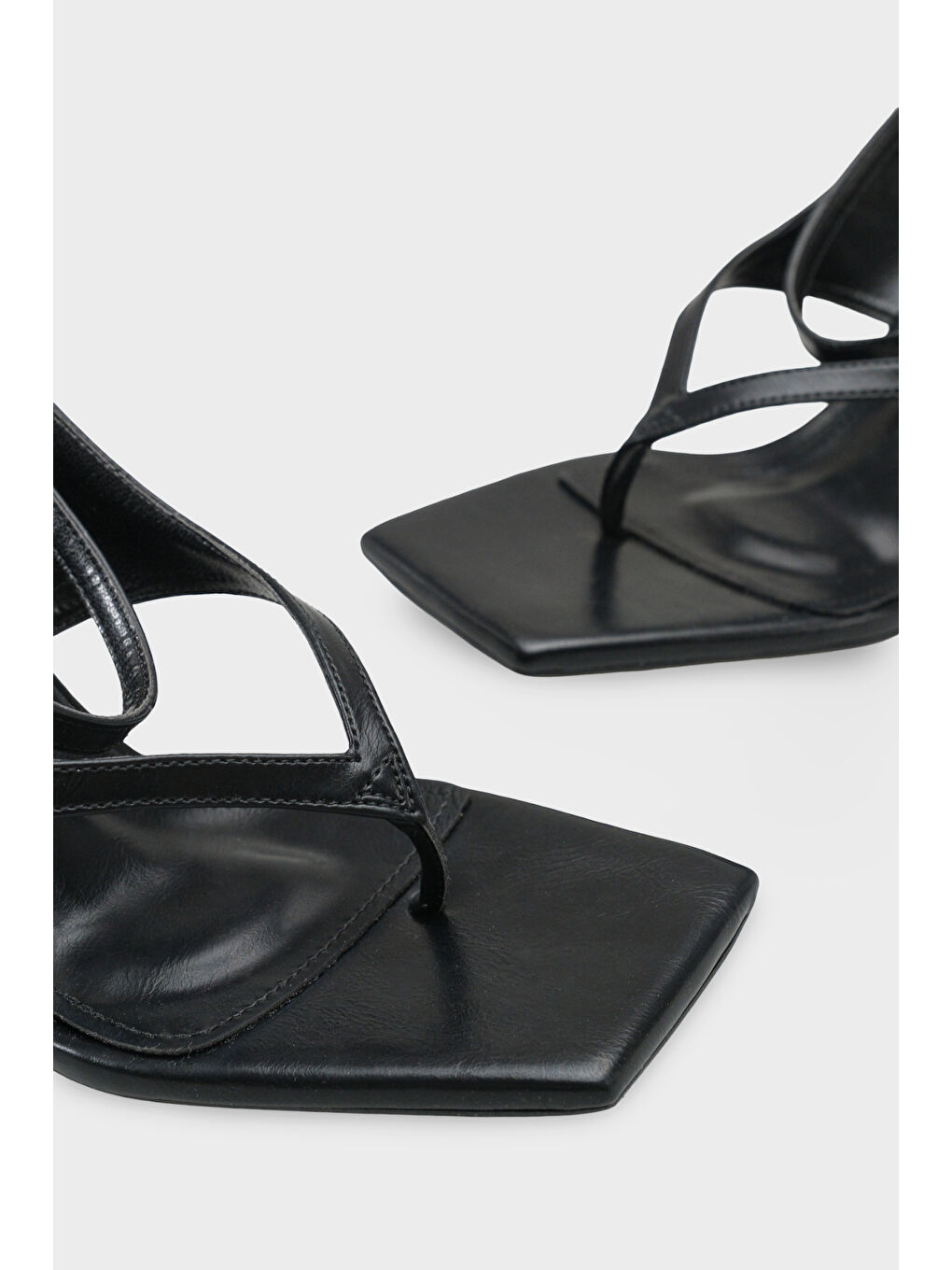 Siyah Suzie Kadın Parmak Arası Topuklu Ayakkabı-5