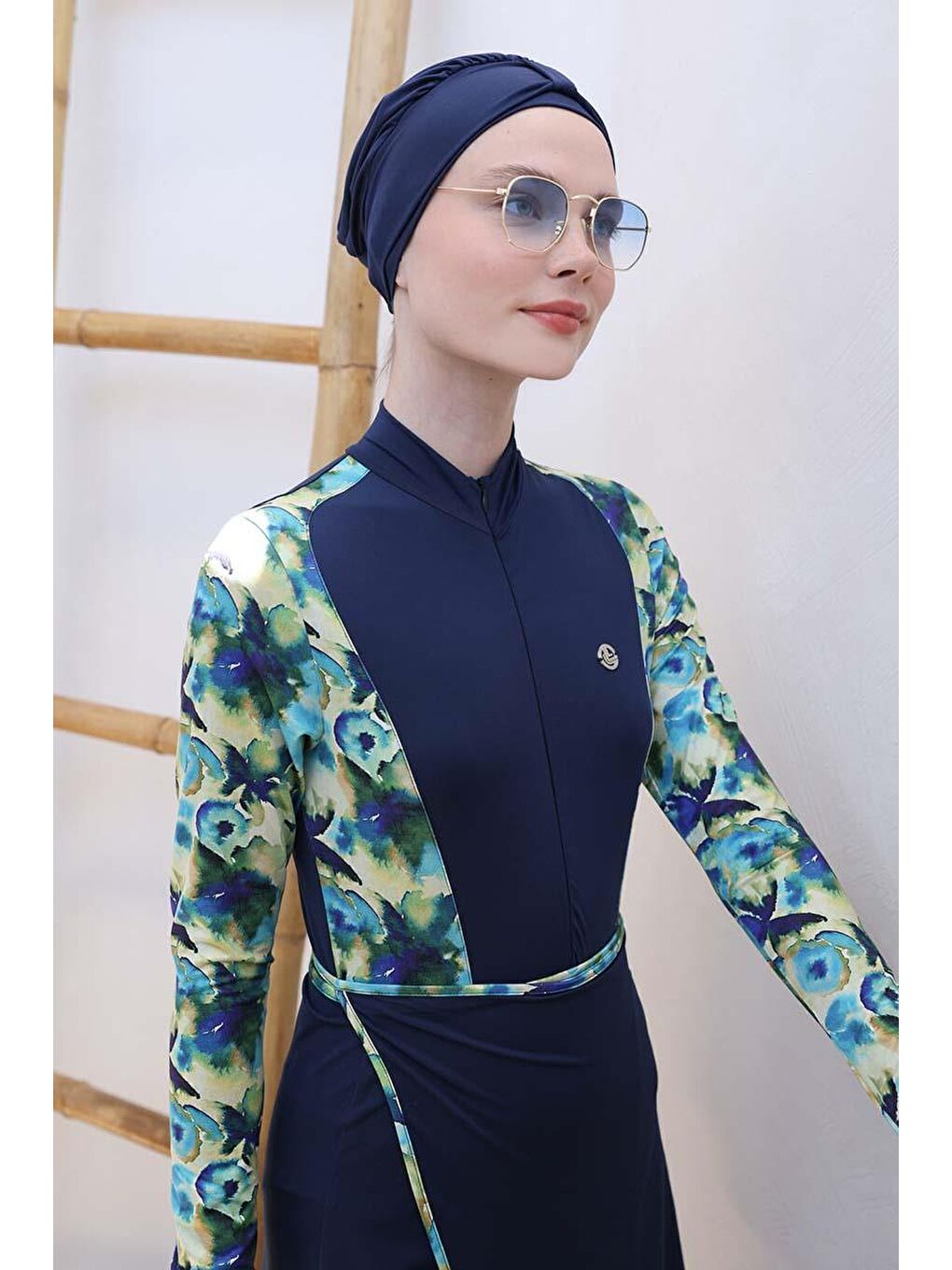 Petrol Koyu Lacivert-Beş Parça Etekli Tesettür Mayo-1