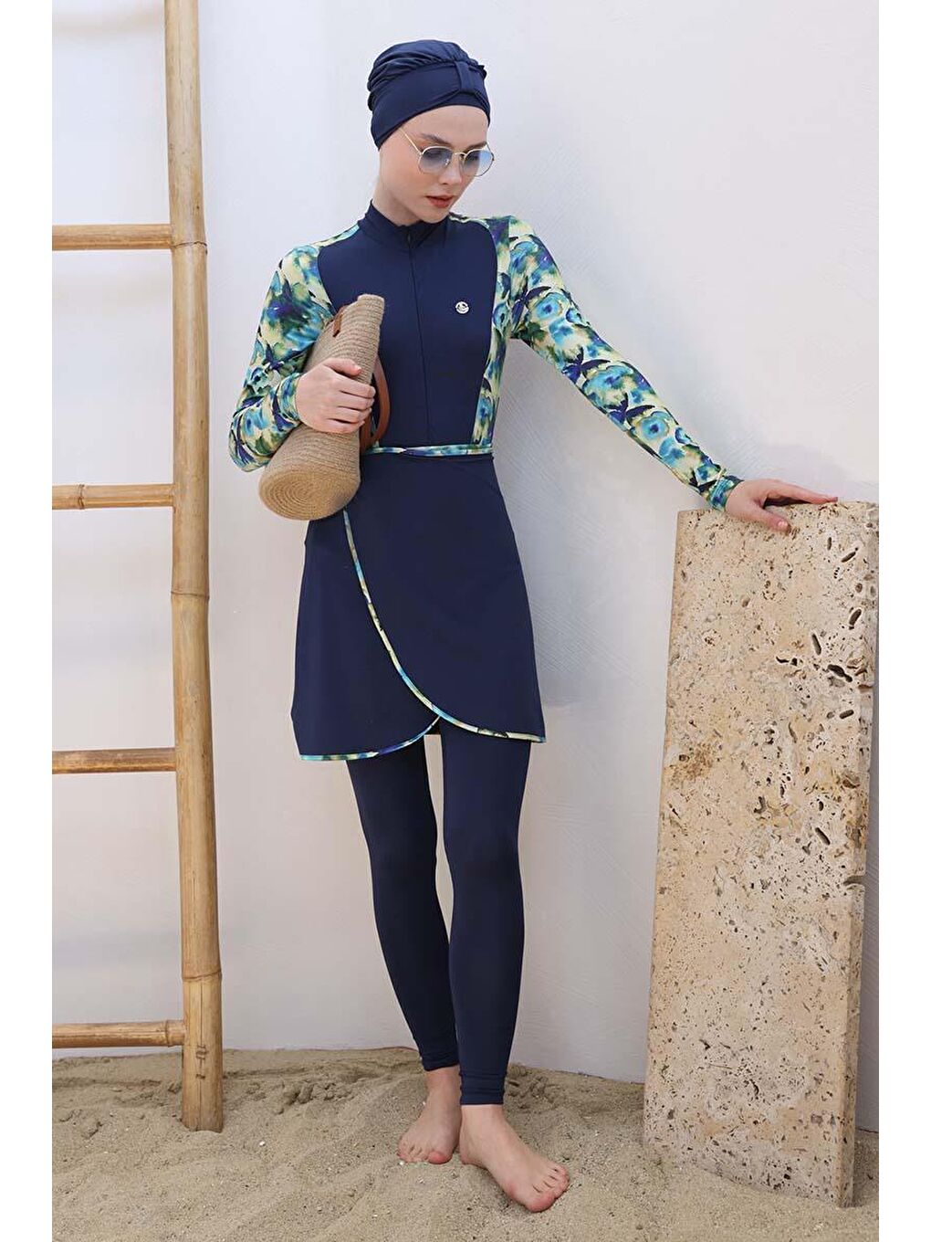 Petrol Koyu Lacivert-Beş Parça Etekli Tesettür Mayo-2