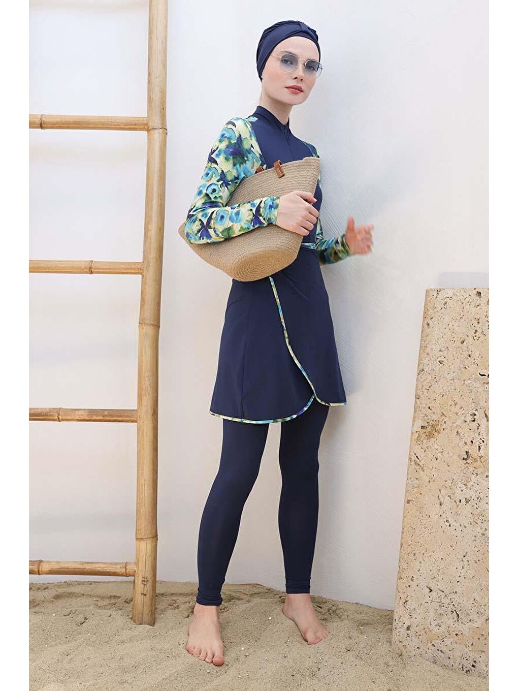 Petrol Koyu Lacivert-Beş Parça Etekli Tesettür Mayo-3