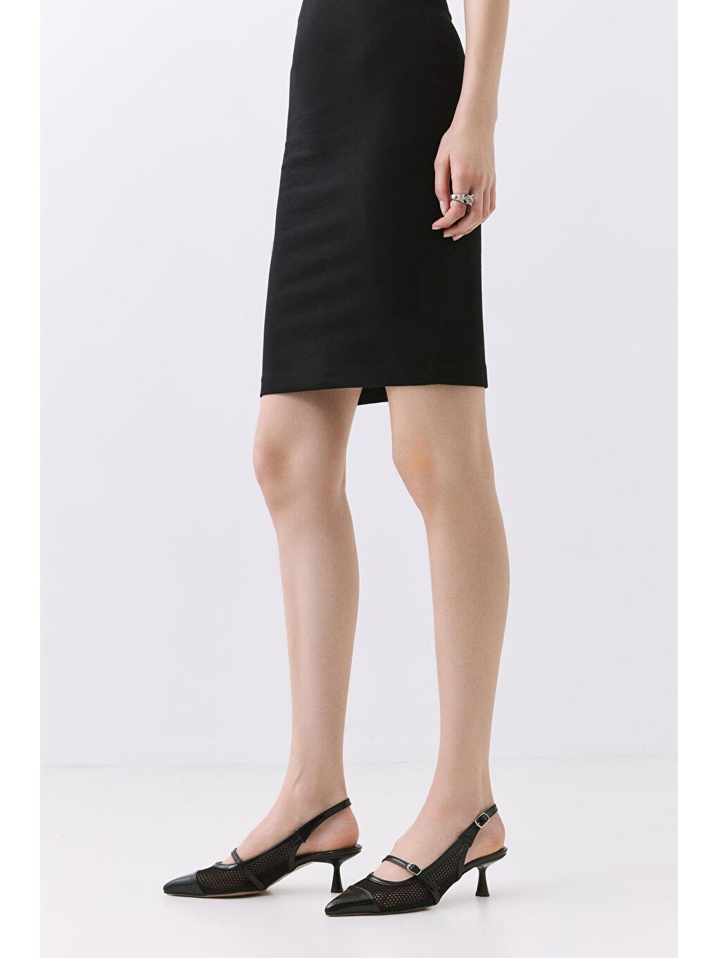 Kadın Rugan Siyah Fileli Stiletto-3