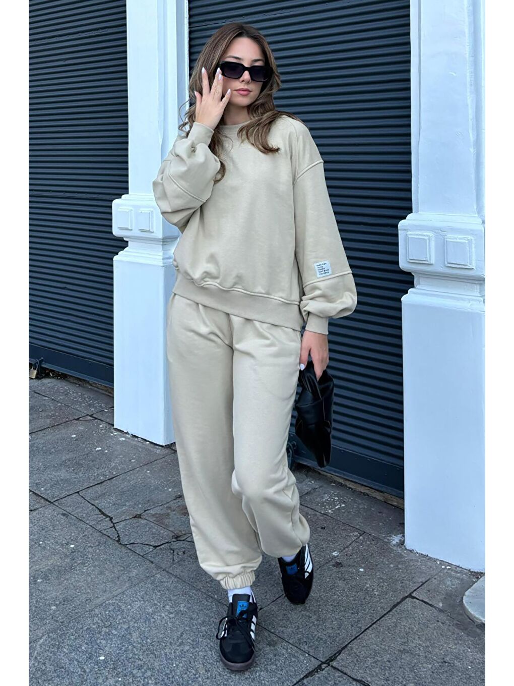 Bej Bisiklet Yaka Arma Detaylı Kadın Eşofman Takımı Mg2186-1