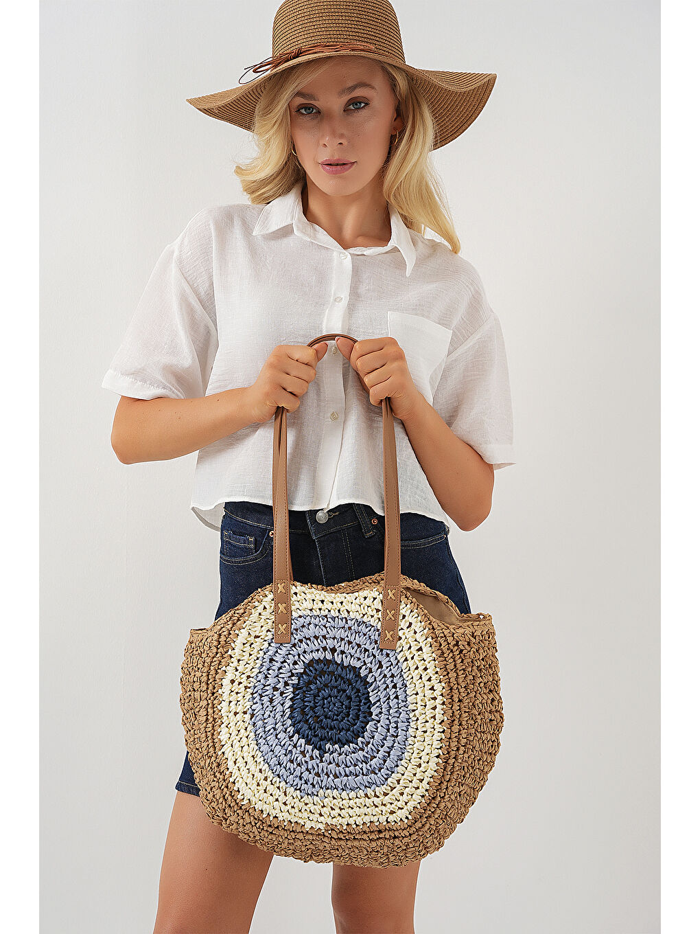 Kadın Desenli Yuvarlak Hasır Çanta 010191 - Bej-2