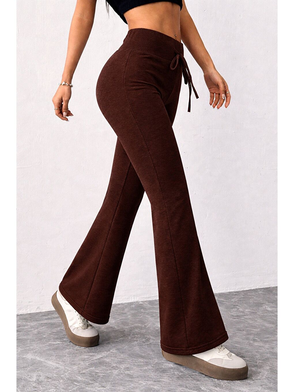 Kahverengi Kadın Yüksek Bel Flare Paça Eşofman Altı – 2 İplik Kumaş, Toparlayıcı, İspanyol Paça-1