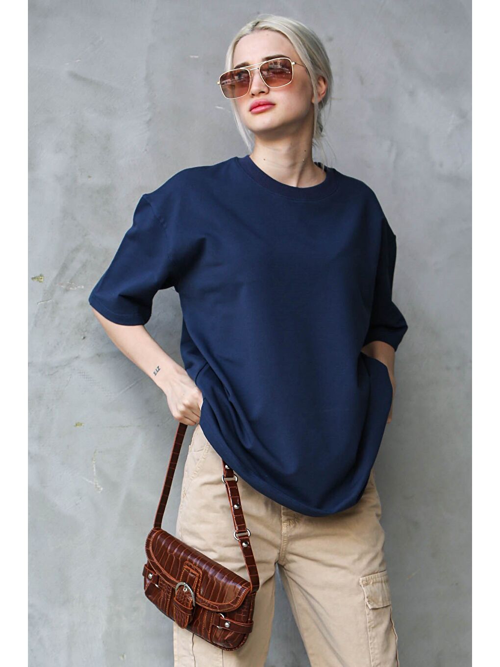 Lacivert Bisiklet Yaka Basic Oversize Tişört Mg1687-7