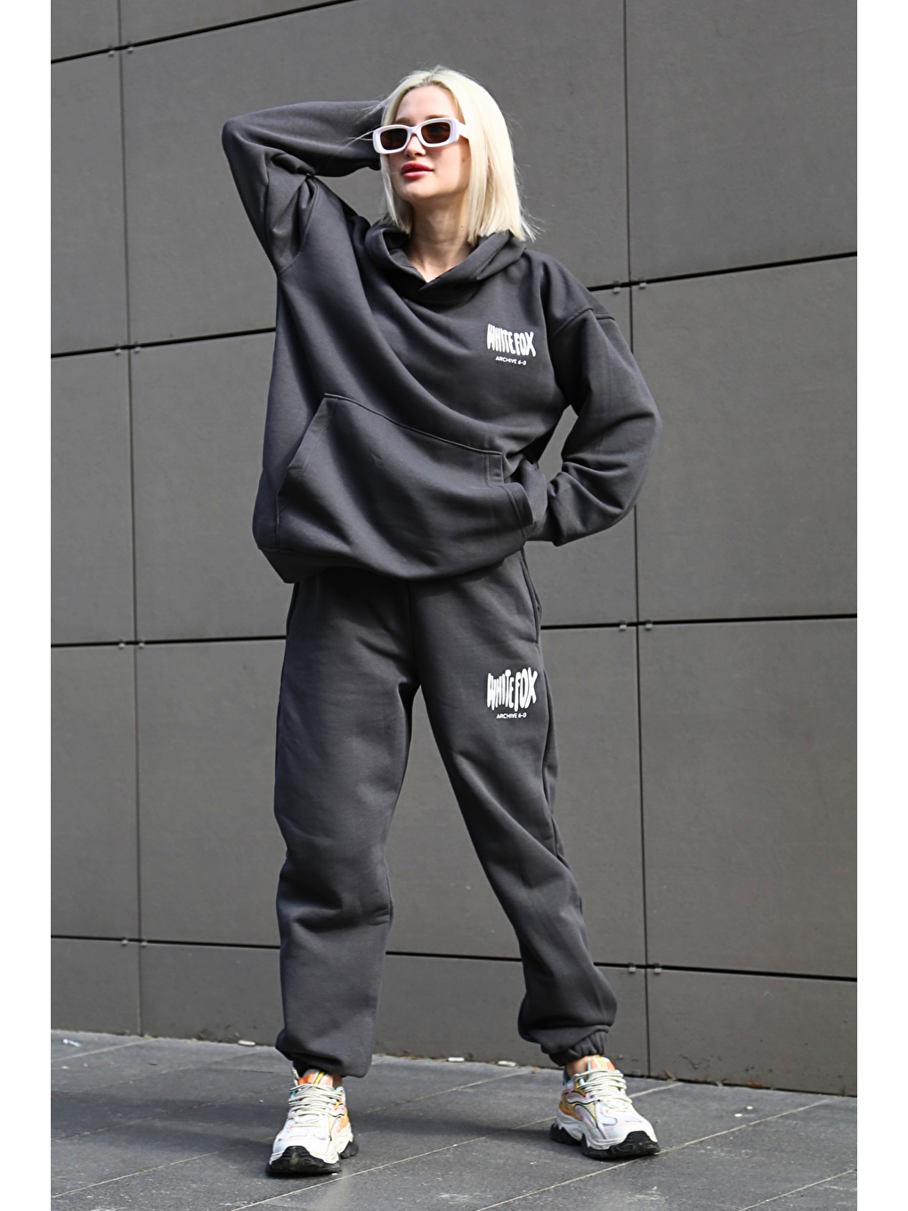 Gri Füme Kapüşonlu Eşofman Takımı Mg1917-1