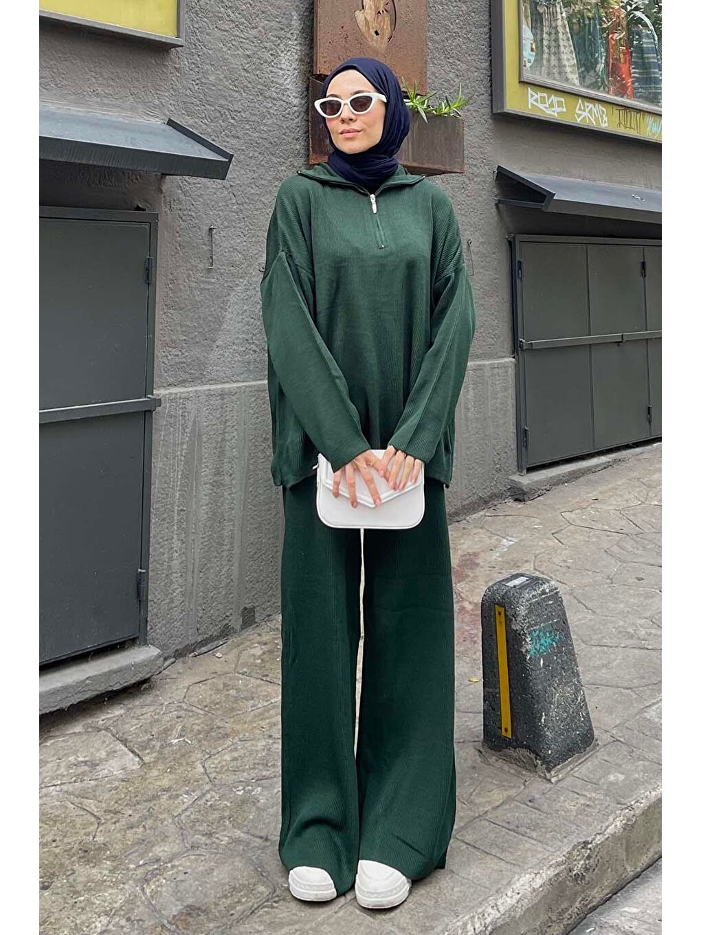 Selanik Pantalonlu Tesettür Takım Zümrüt Yeşili