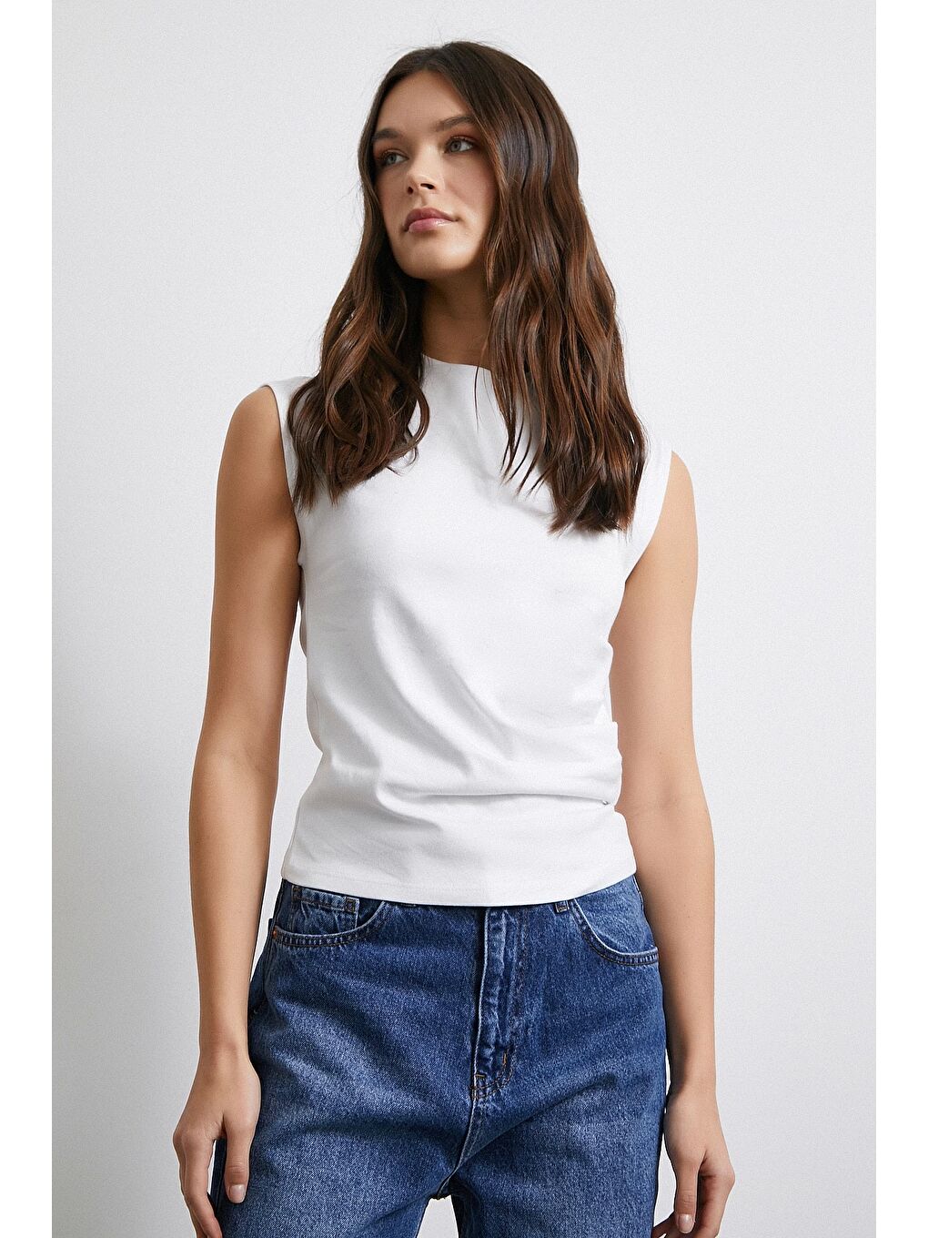 Yanı Büzgülü Tişört Beyaz-1