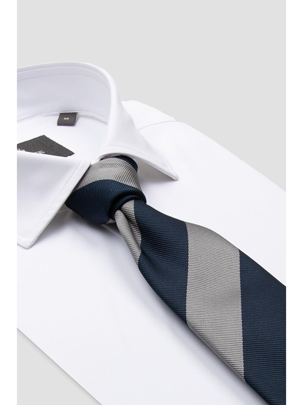 Celvo Performans Performans Polyamid Karışımlı Comfort Fit Beyaz Klasik Yaka Erkek Düz Gömlek-5