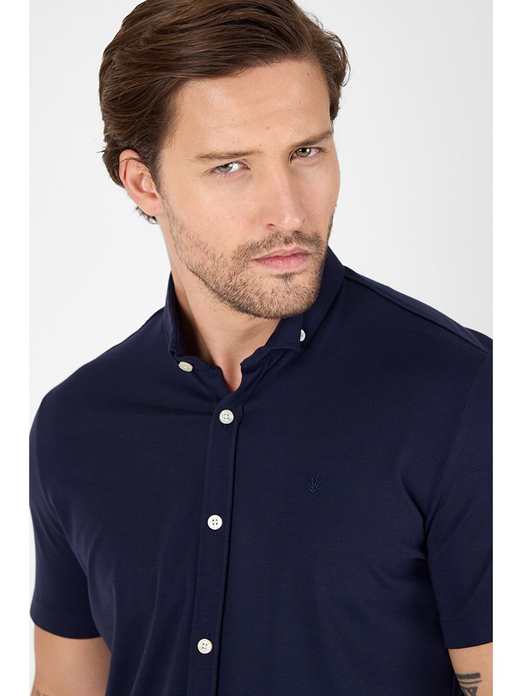 Koyu Lacivert Kısa Kol Düğmeli Yaka Cepsiz Performans Ürün Slim Fit Büyük Beden Gömlek 1004250256-3