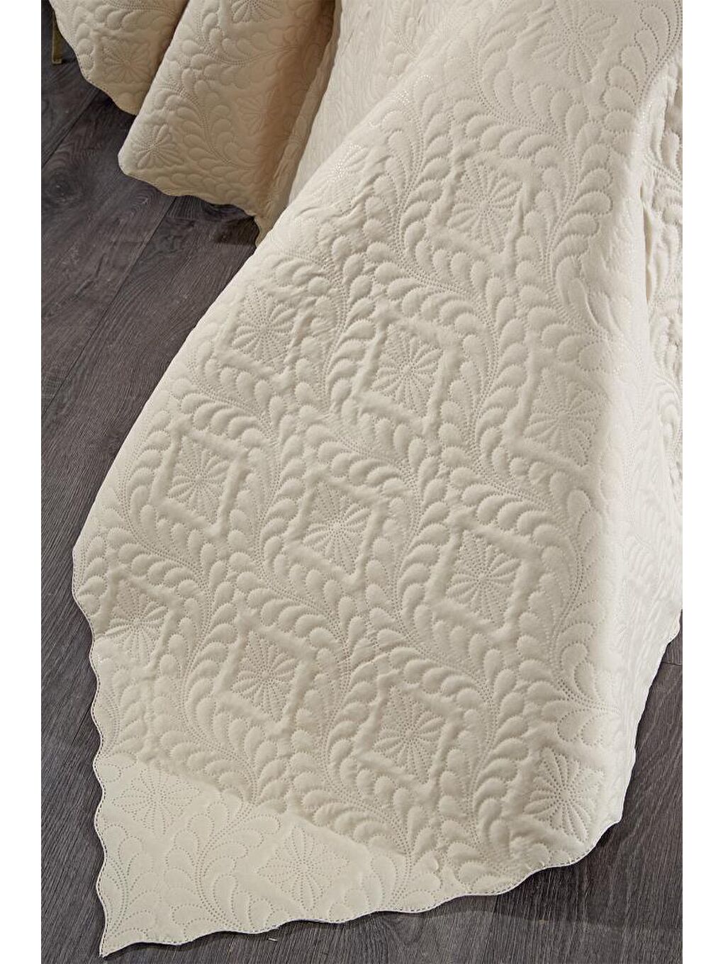 Ultrasonik Kapitoneli Elite Çift Kişilik Yatak Örtüsü Bej-1