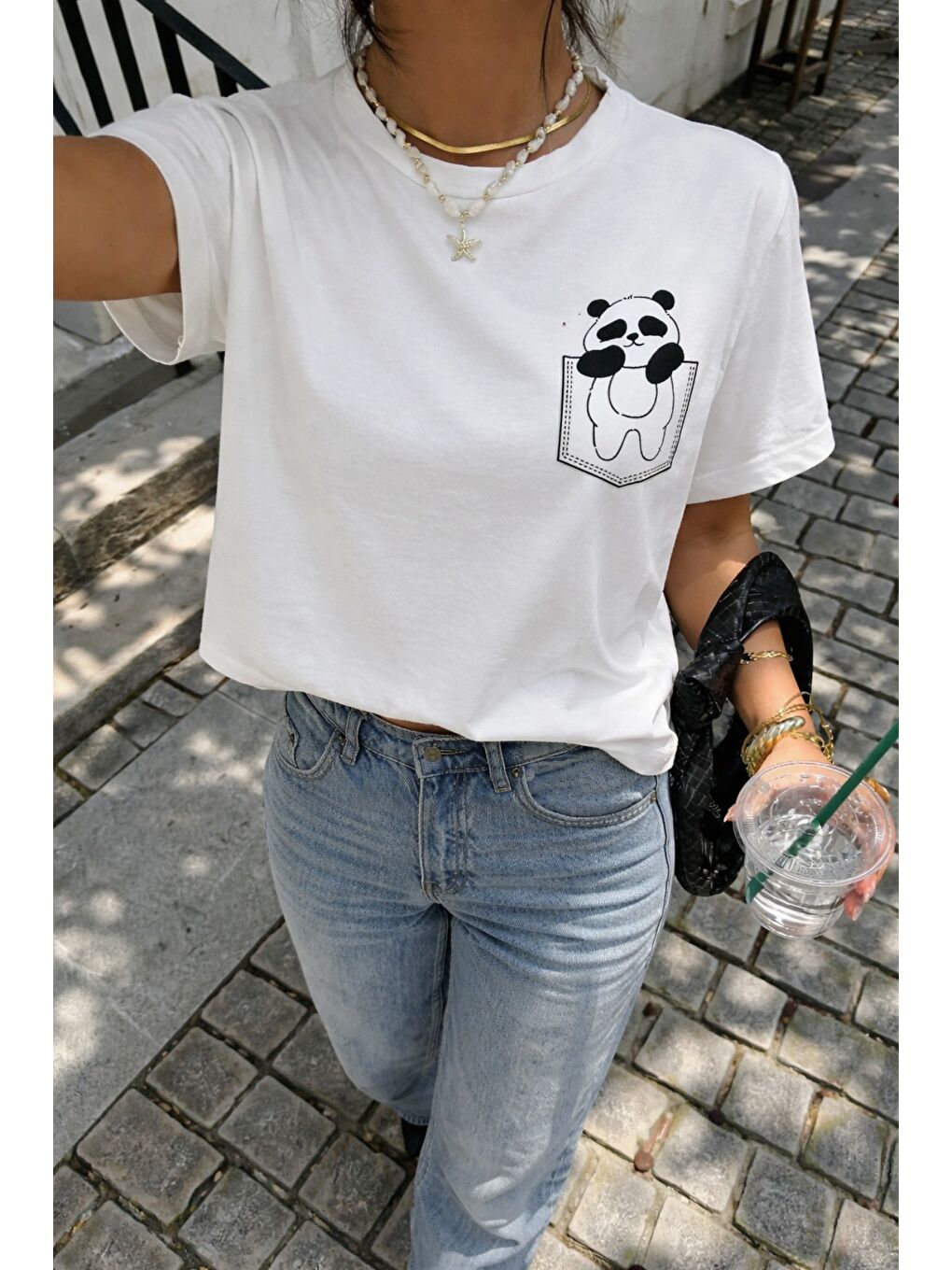 Beyaz Panda Baskılı Unisex Basic Tişört – Rahat Kesim Günlük Stil