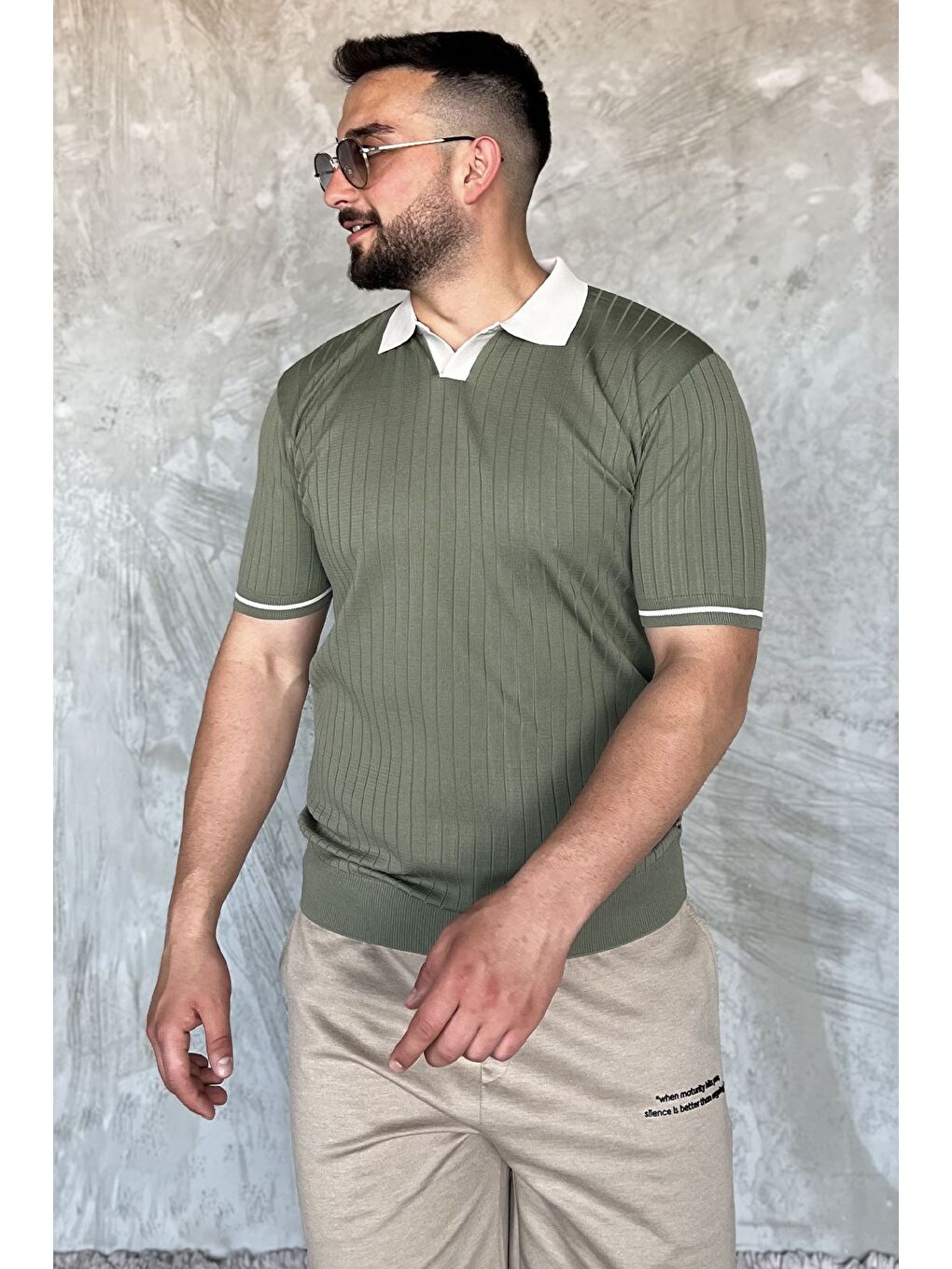 Haki Erkek Polo Yaka Kendinden Çizgi Desenli Triko Tişört