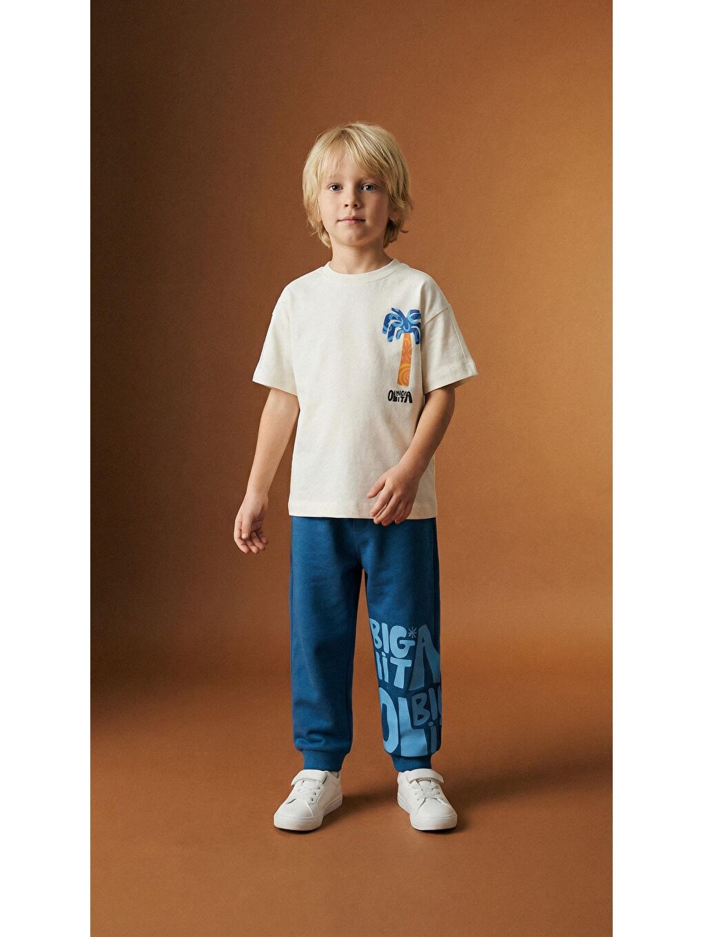 Ekru Erkek Çocuk %100 Pamuk Kumaş Big Olita Baskılı Tshirt Alt Üst Takım