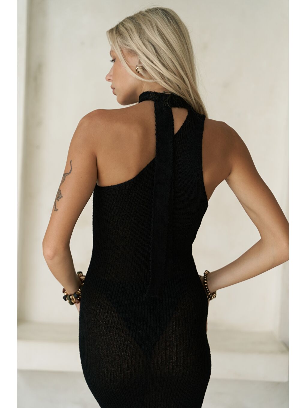 Kamalas Asimetrik Triko Siyah Uzun Elbise-4