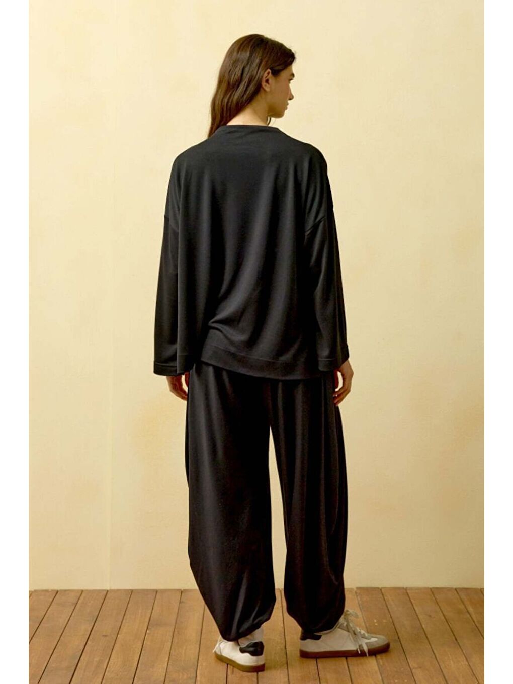 Siyah Düz Yaka Şalvar Pantolon Takım-2