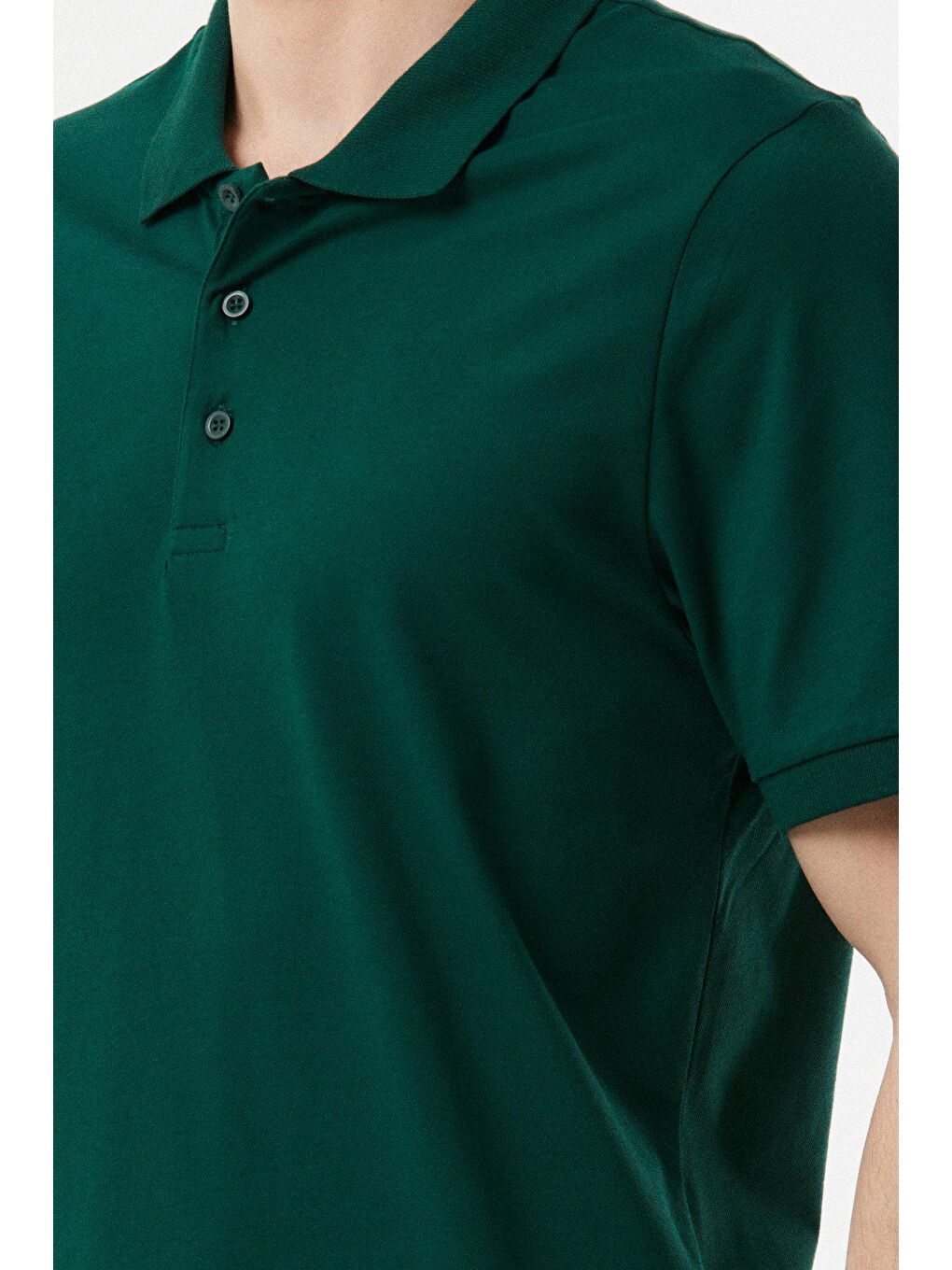Yeşil Polo Yaka Düğmeli Tişört-3