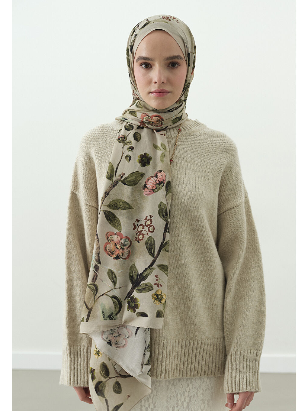Bej FLOWER RAIN DESENLİ PAMUK VİSKON ŞAL BEJ