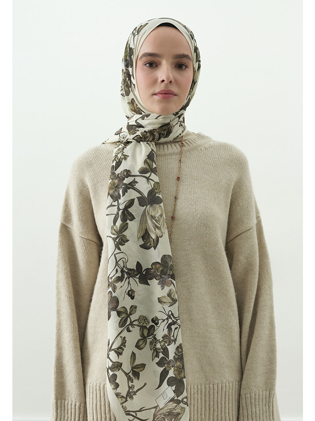 Bej GISELE DESENLİ PAMUK VİSKON ŞAL BEJ