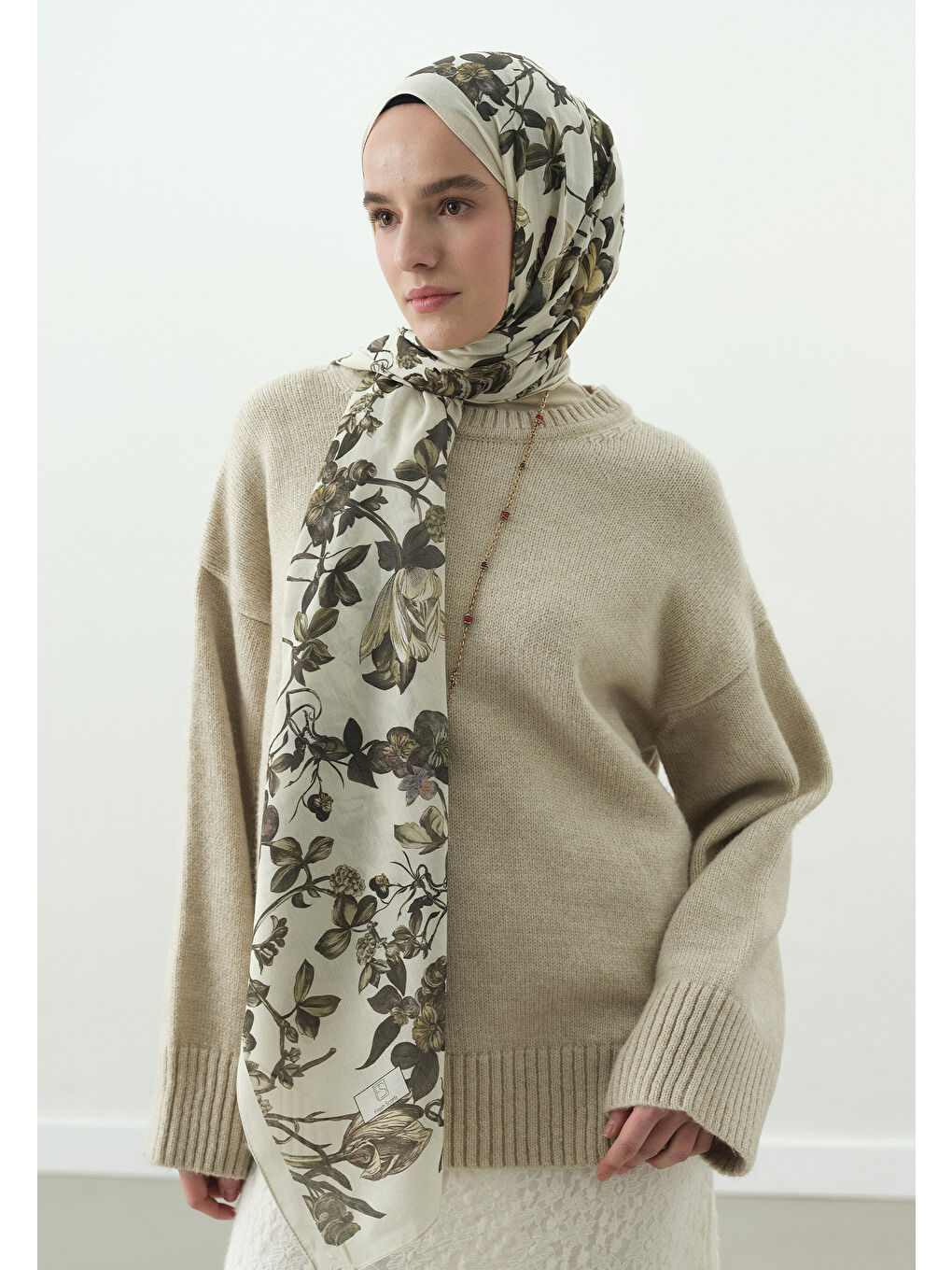 Bej GISELE DESENLİ PAMUK VİSKON ŞAL BEJ-1