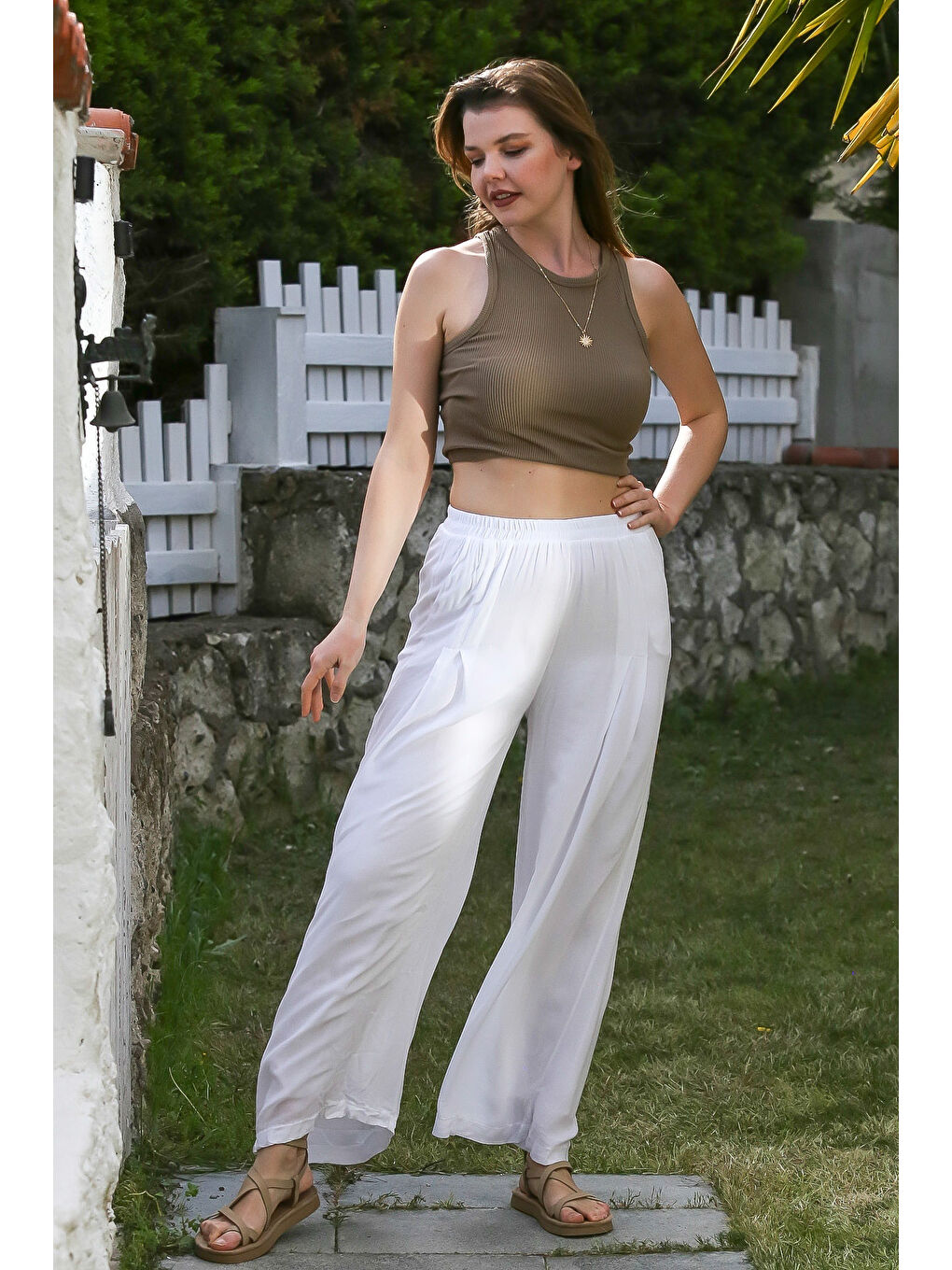 Beyaz Cepli İnce Astarlı Çift Katlı Pileli Lastikli Bel Casual Dokuma Pantolon 108 60-3