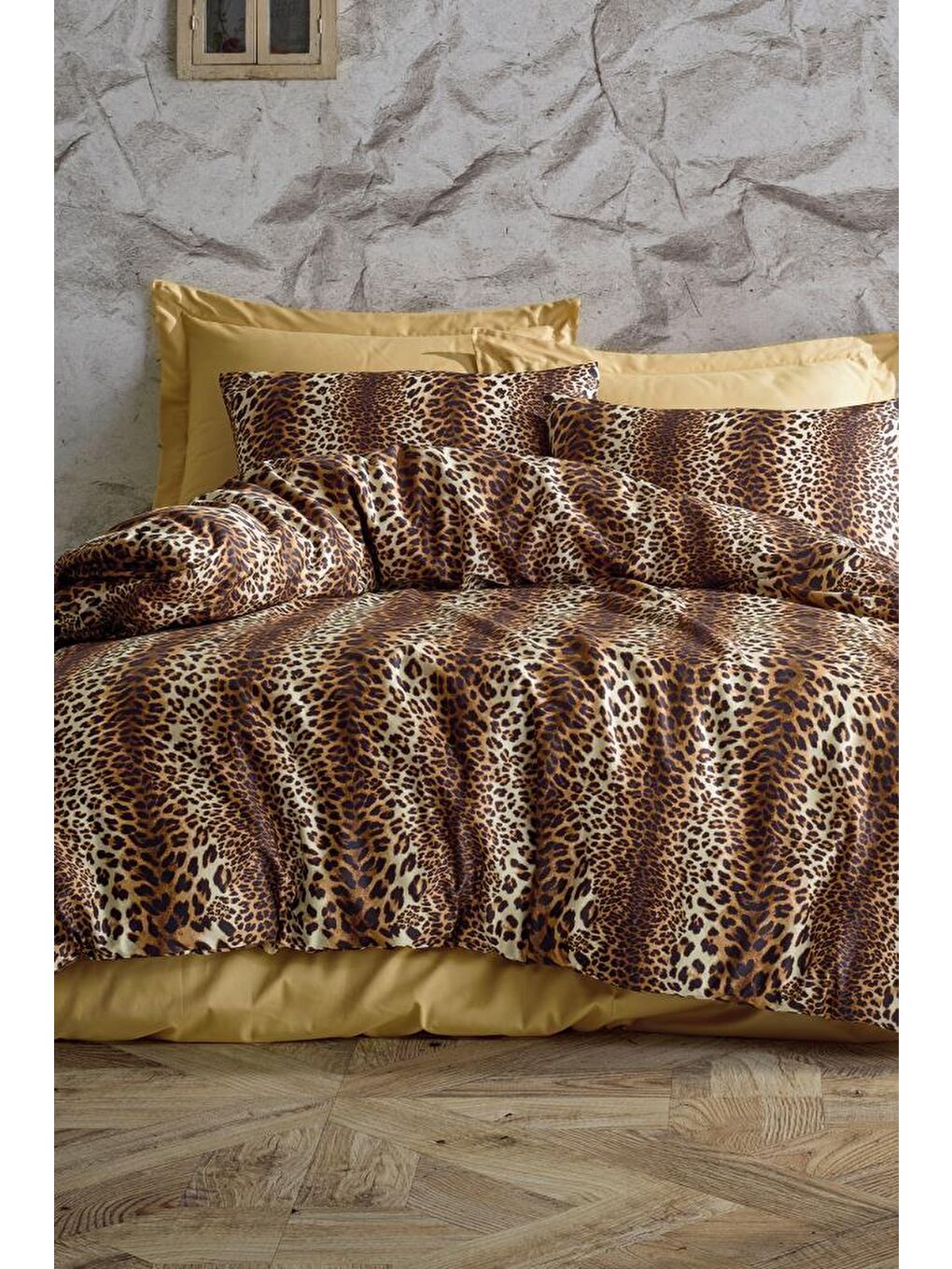 Heri Çift Kişilik Nevresim Takımı Kahverengi