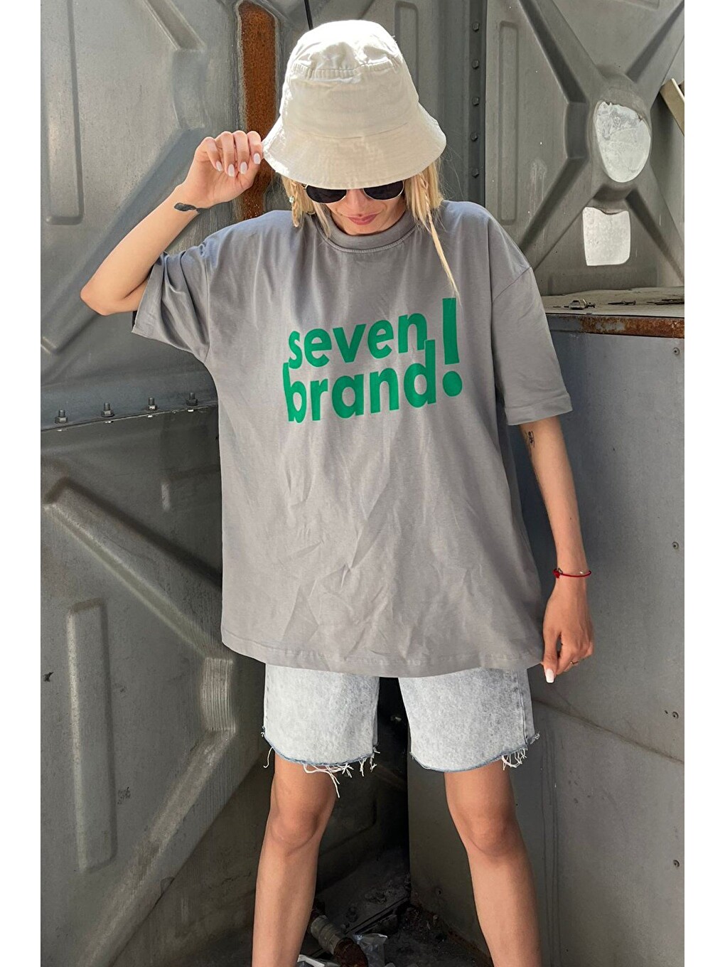 Boyalı Gri Baskılı Oversize Tişört Mg1489-5