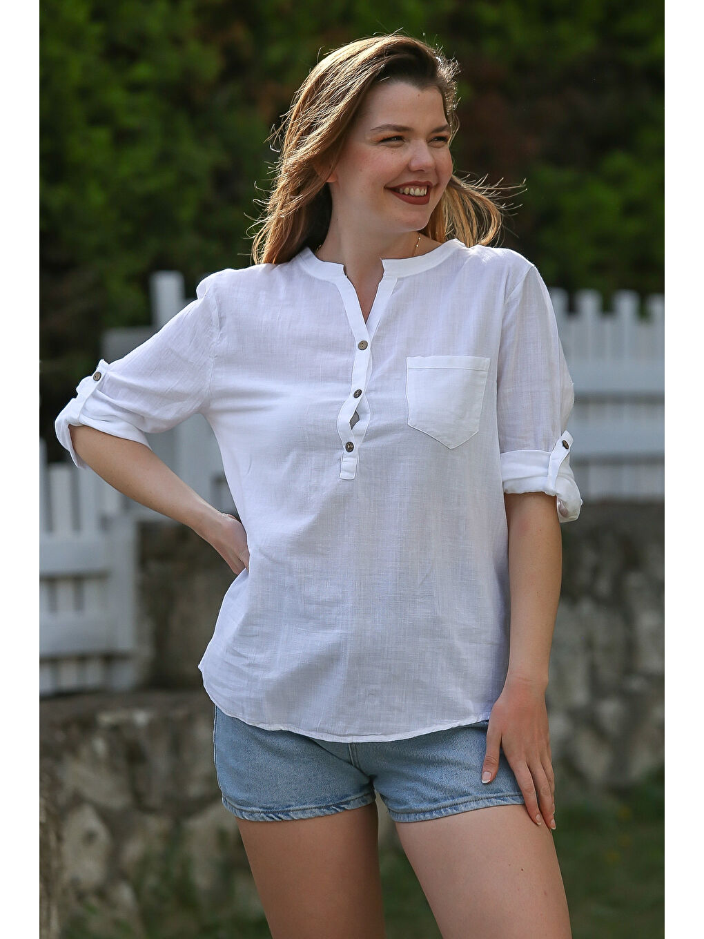 Beyaz Hakim Yaka Düğmeli Uzun Kollu Cepli Yıkamalı Casual Dokuma Bluz 70 60-3