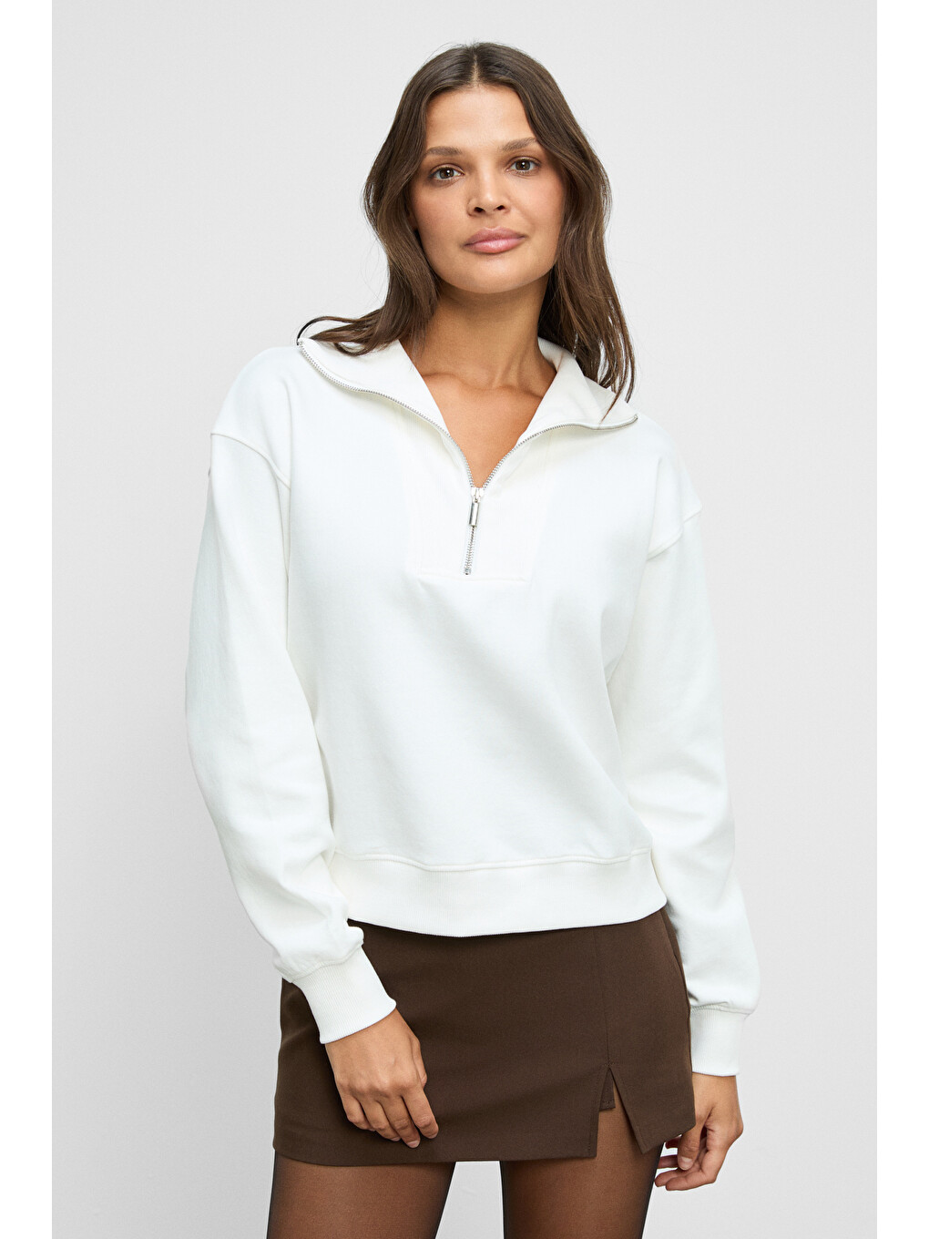Endora Kadın Yumuşak Polarlı Kumaşlı Yakası Fermuarlı Regular Ekru Sweatshirt-1