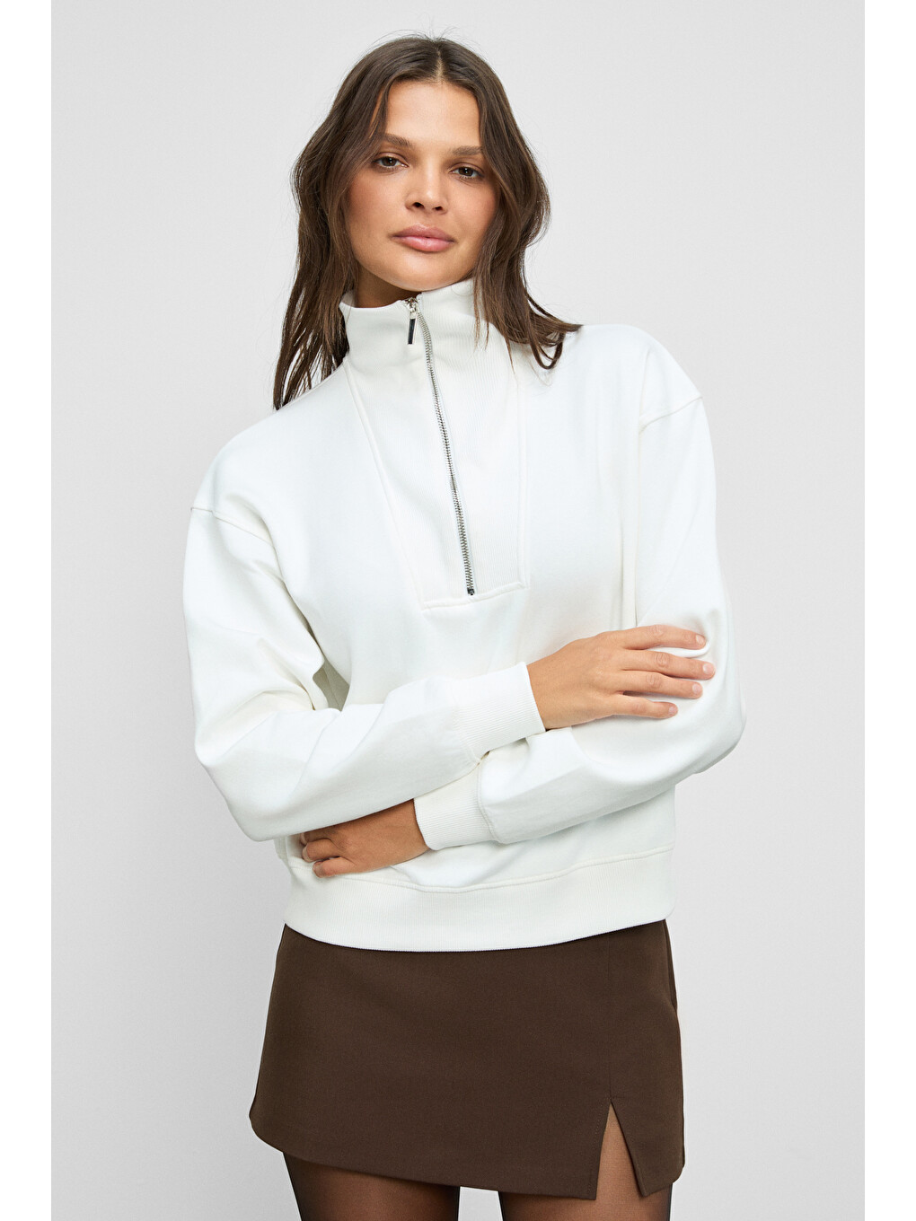 Endora Kadın Yumuşak Polarlı Kumaşlı Yakası Fermuarlı Regular Ekru Sweatshirt-2