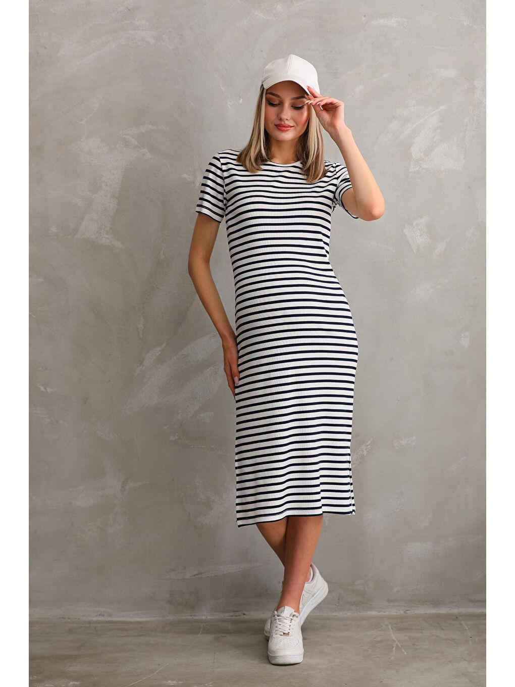 Beyaz Kısa Kol Bisiklet Yaka Fittilli Kaşkorse Çizgili Hamile Elbisesi-2