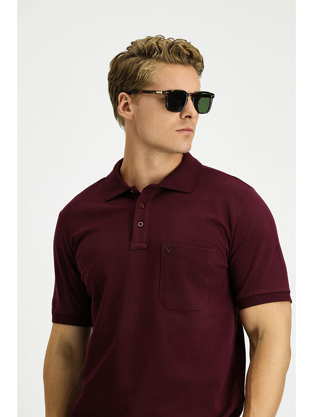 Bordo Regular Fit Pamuk Nakışlı Cepli Kıvrılmaz Polo Yaka Tişört-2