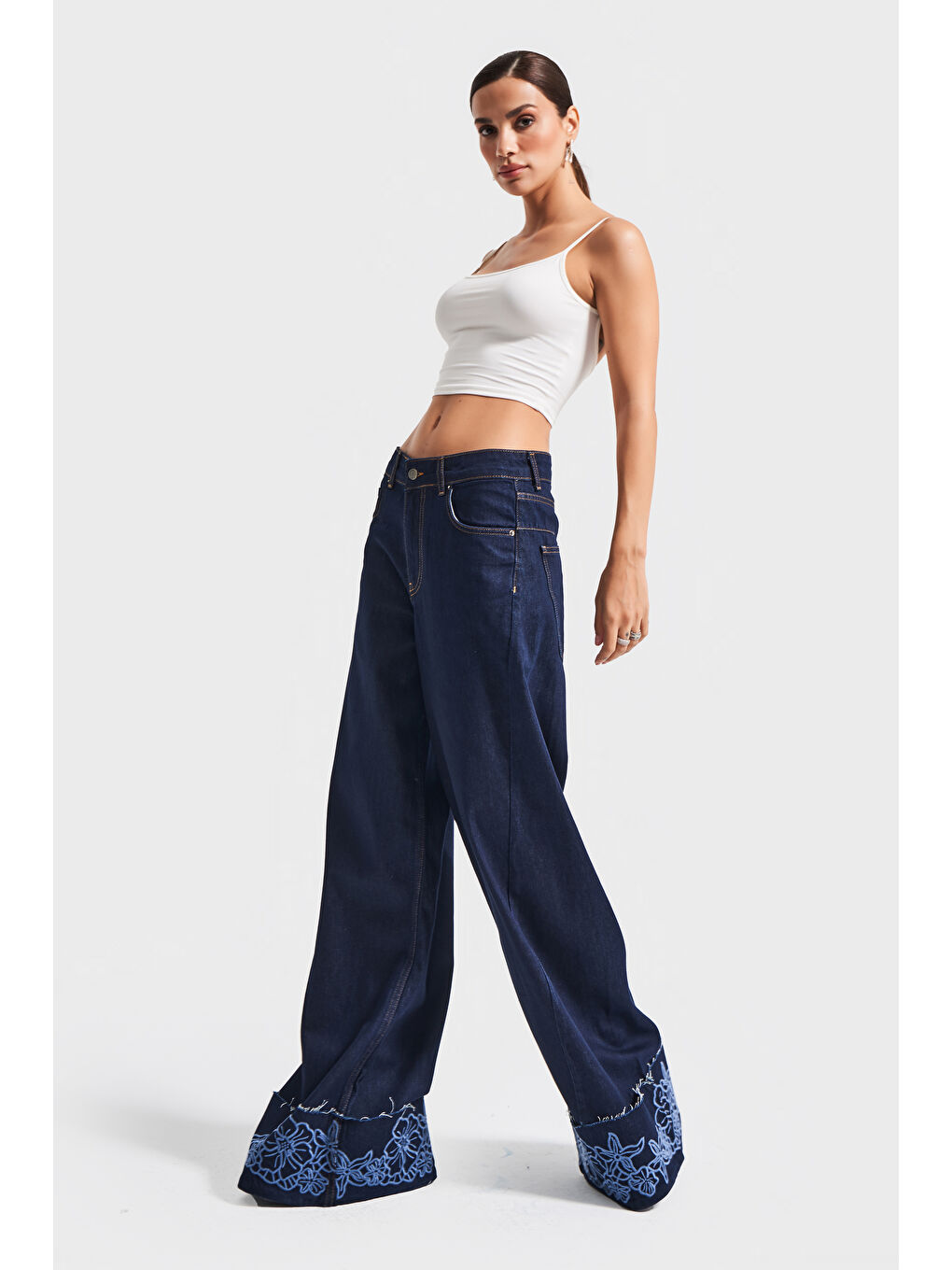 Kadın İndigo Mavi Renk 7w5-50 Palazzo Fit Viskon Kumaş Çiçek Nakışlı Özel Tasarım Denim Jean-3