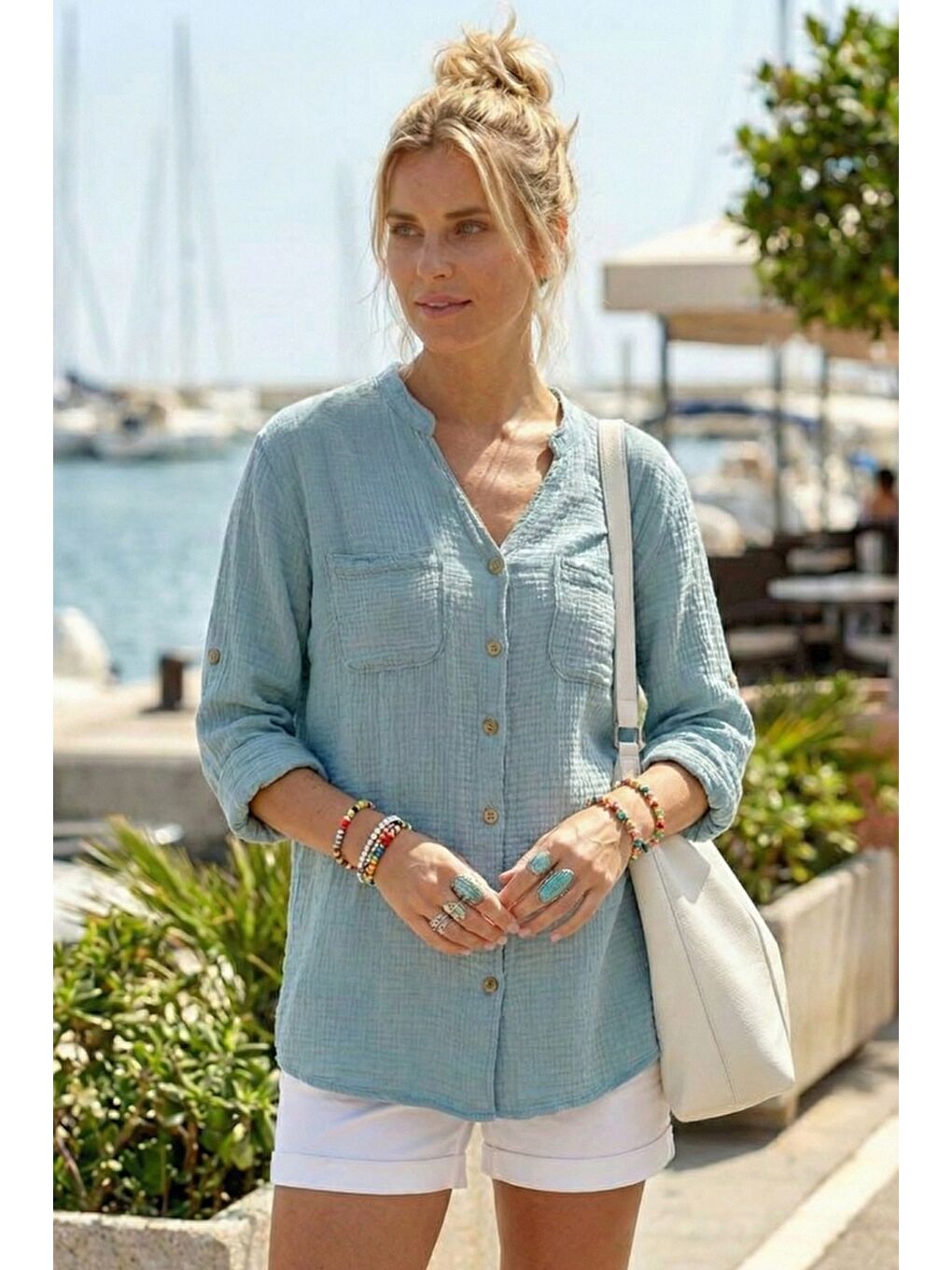 Mavi Hakim Yaka Düğmeli 3/4 Kol Çift Cepli Arkası Fistolu Casual Müslin Salaş Dokuma Gömlek 74 65-4