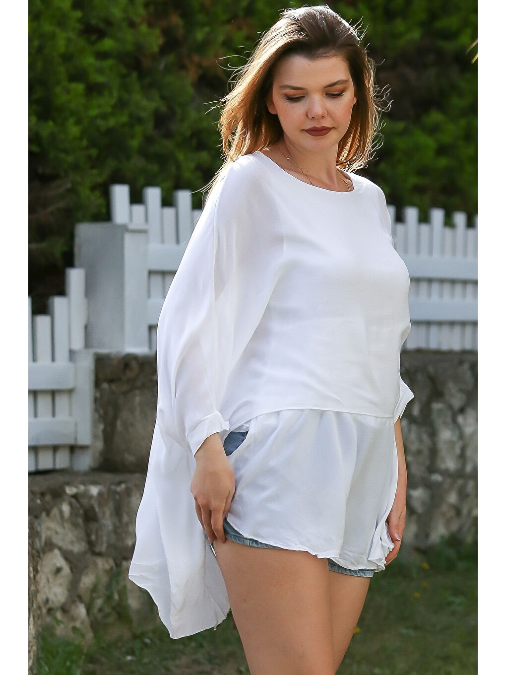 Beyaz Havuz Yaka Yarasa Kol İnce Astarlı Çift Katlı Casual Oversize Dokuma Bluz 75 85-1